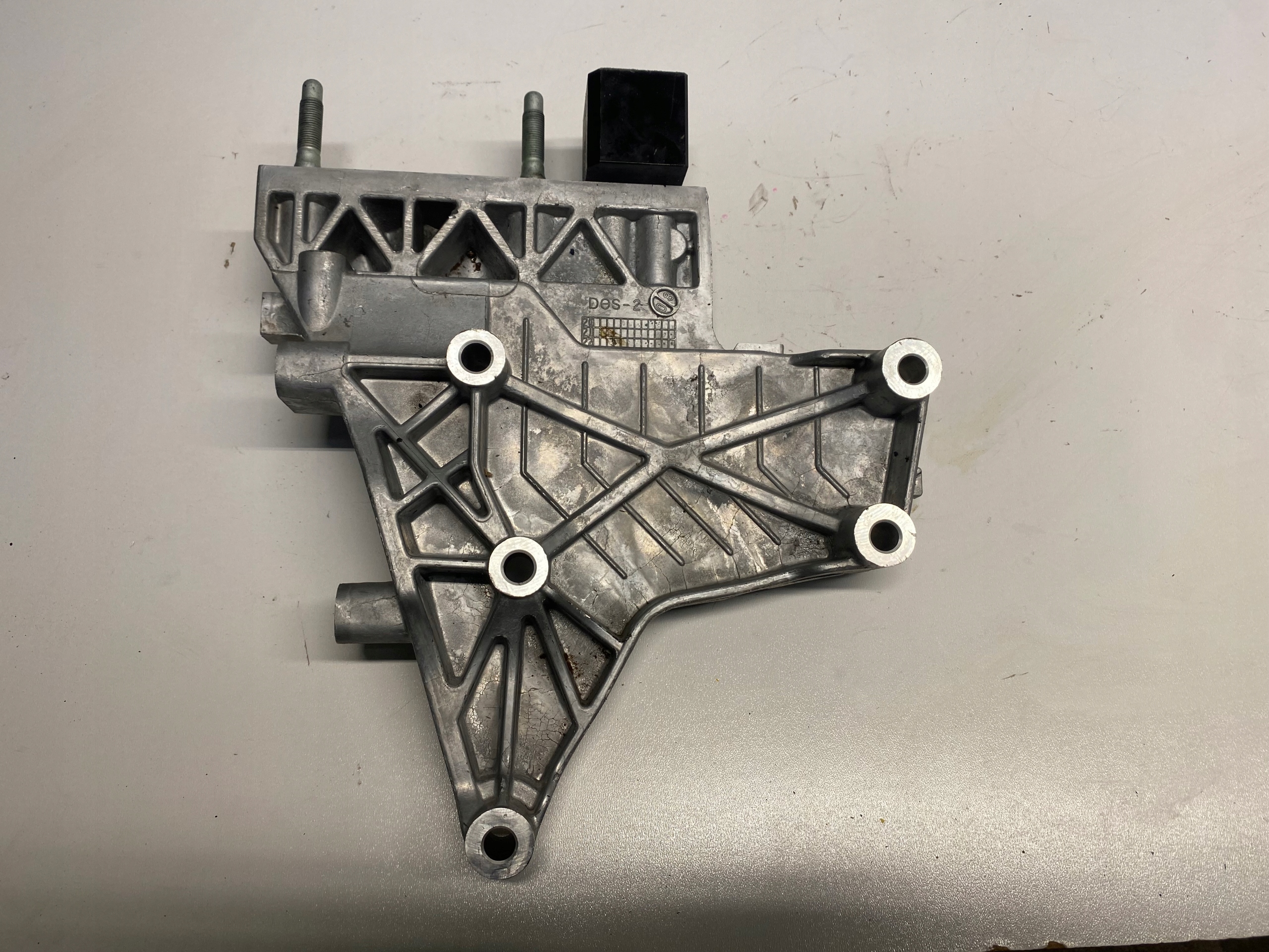 SUPPORT SUPPORT PLAQUE MOTEUR HYUNDAI KONA ELECTRIC EV 21