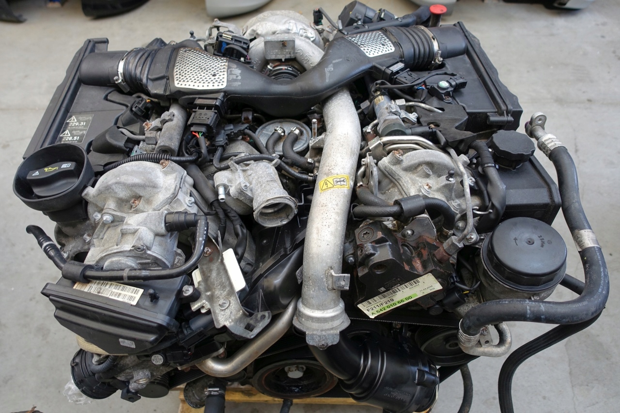 MERCEDES w211 Двигатель 3.2 CDI V6 комплектный 642 642920 w219 CLS РЕСТАЙЛИНГ