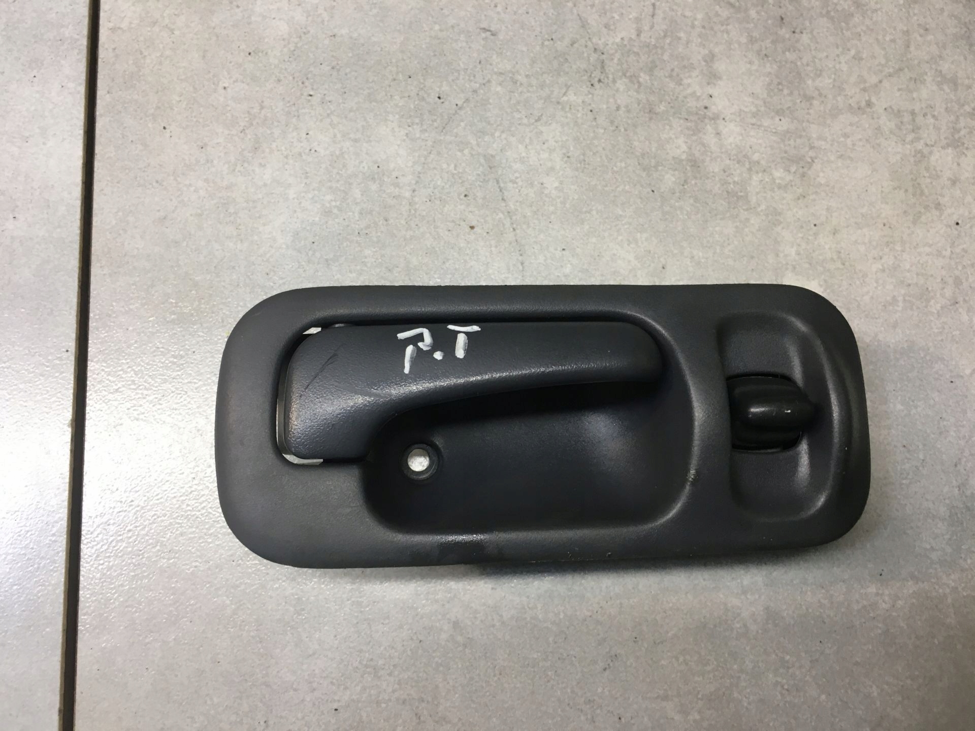 handle inner right rear part HONDA CR-V and