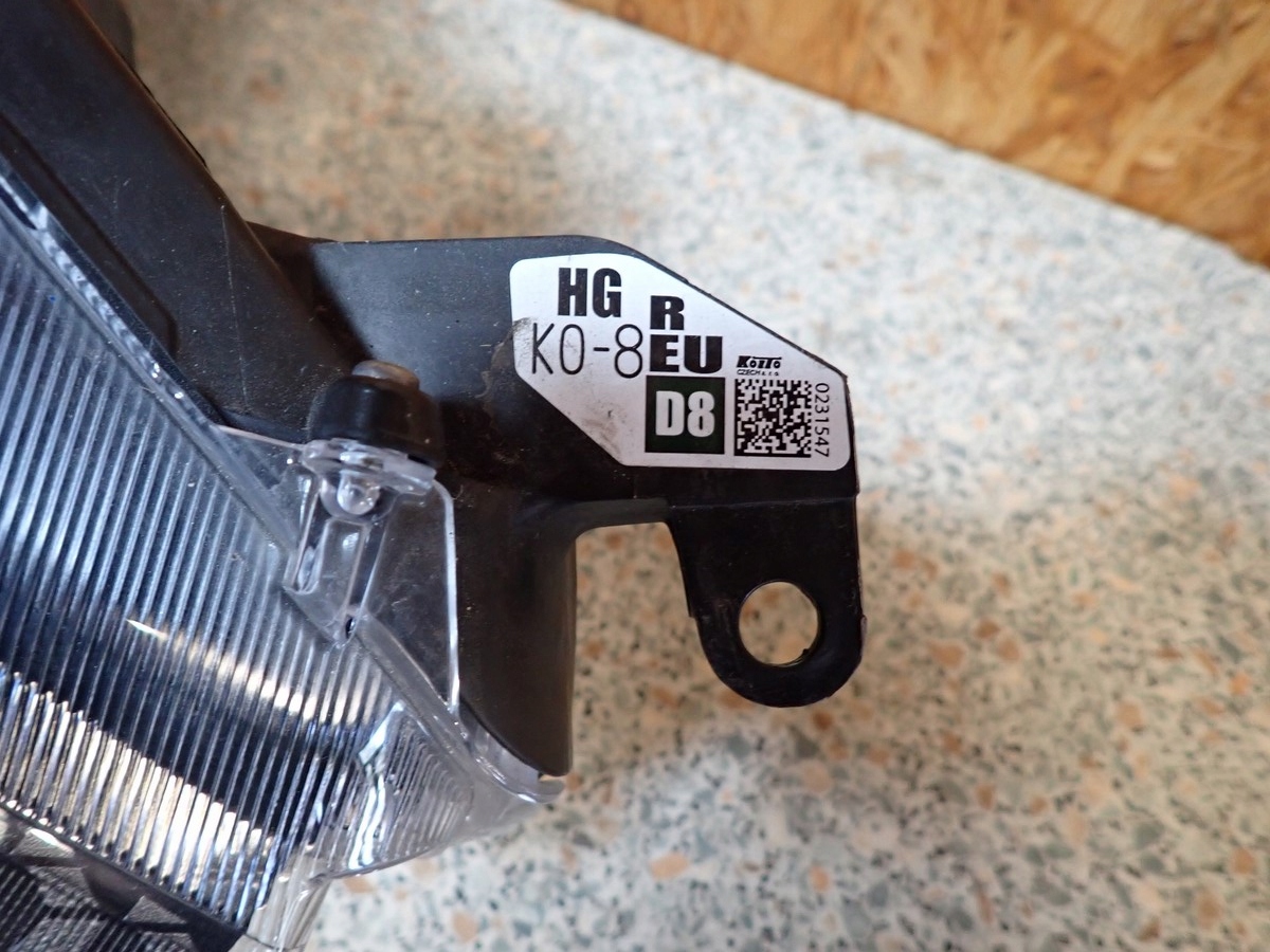 light right right FULL LED TOYOTA YARIS 4 IV P21 2020