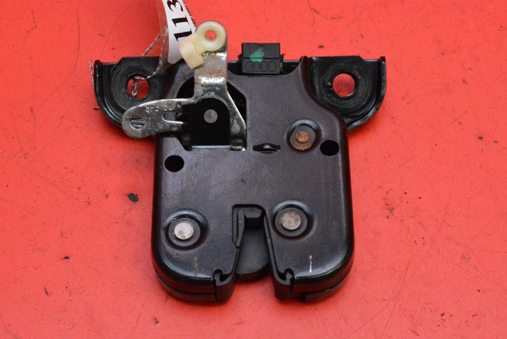 lock bonnet rear part boot AUDI A3 8P 3D 03-05