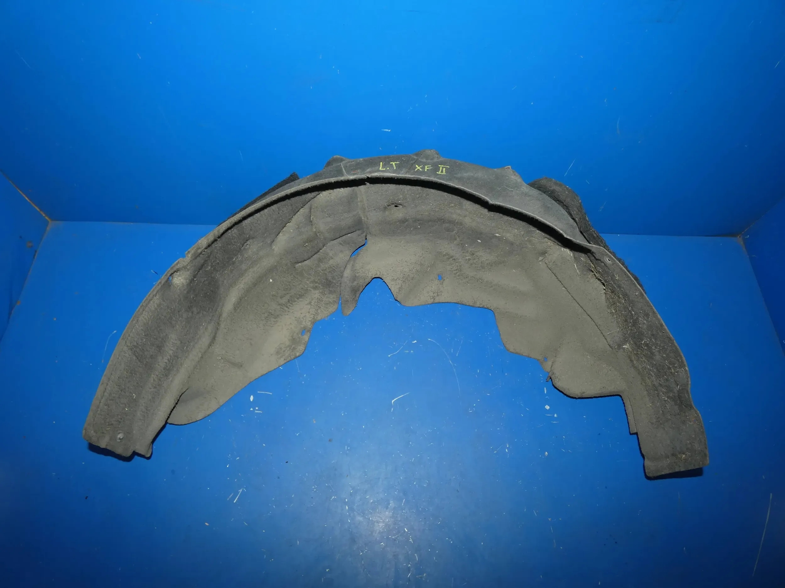 JAGUAR XF X260 mudguard left rear part rear.