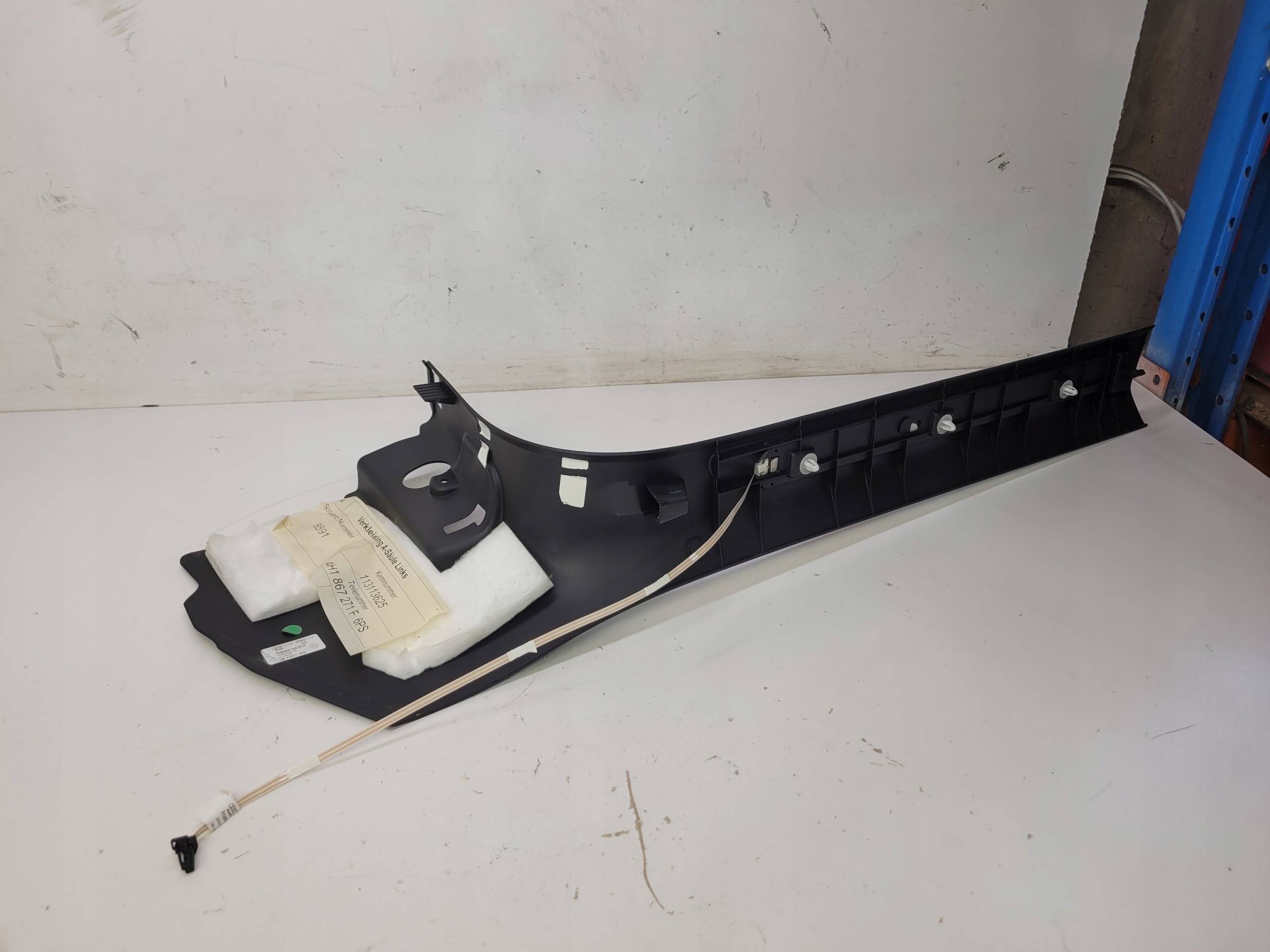 kryt PRAHU LED levá AUDI A8 D4 4H1867271F