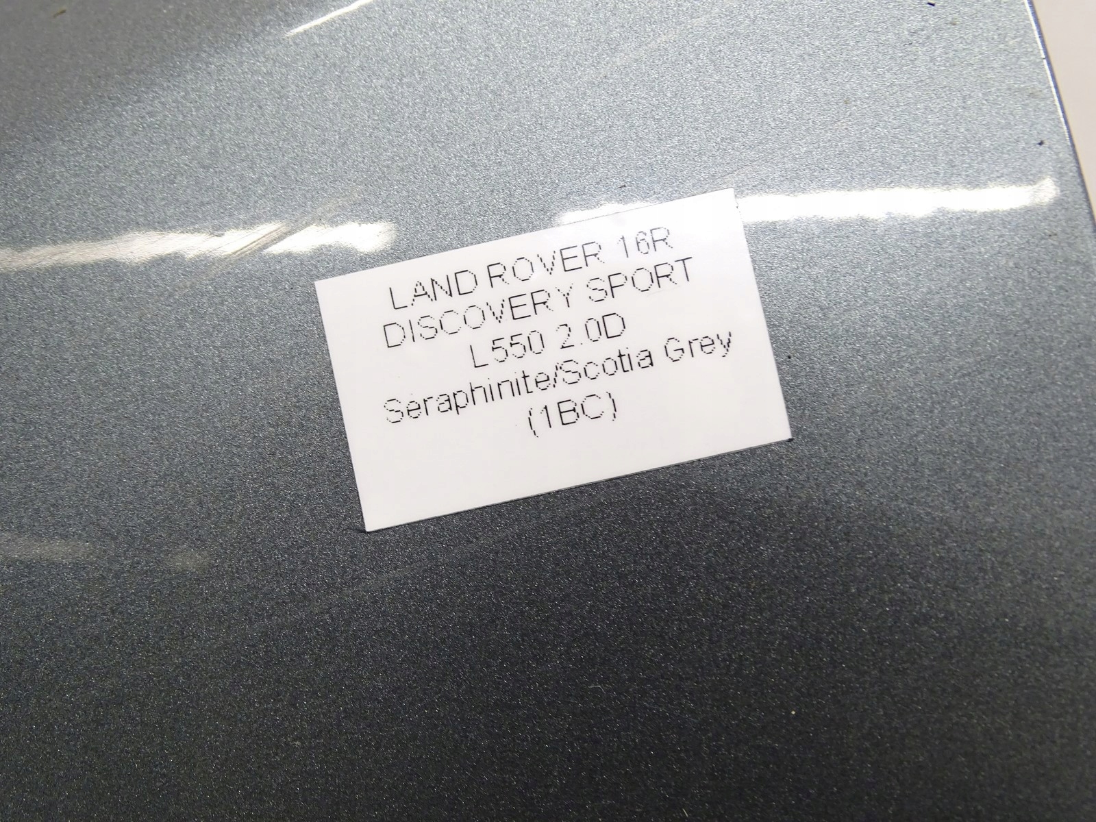 fender left front front LAND ROVER DISCOVERY L550