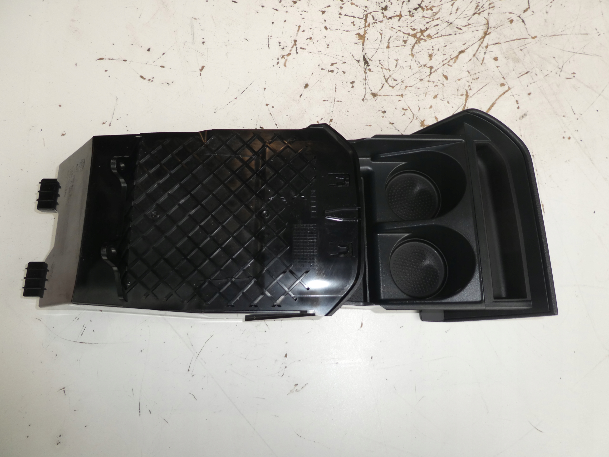 ashtray bracket KUBKA VW T5 7E5858601E