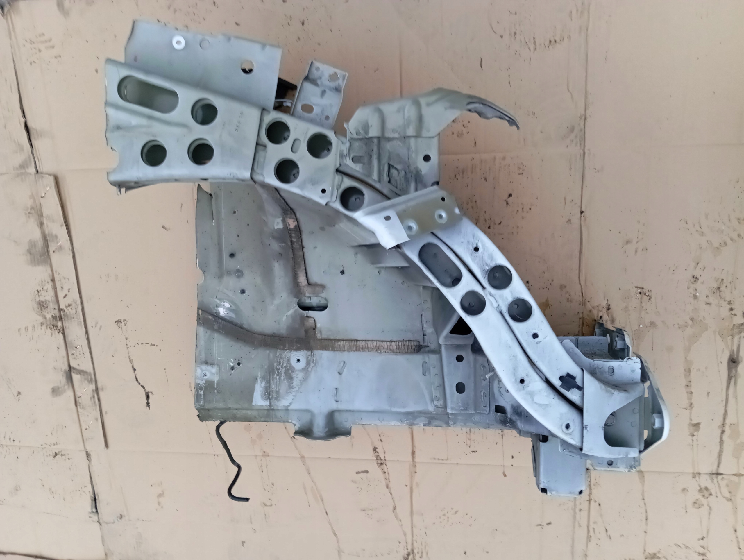 CHRYSLER PACIFICA 17- передняя перед левая правая PW7