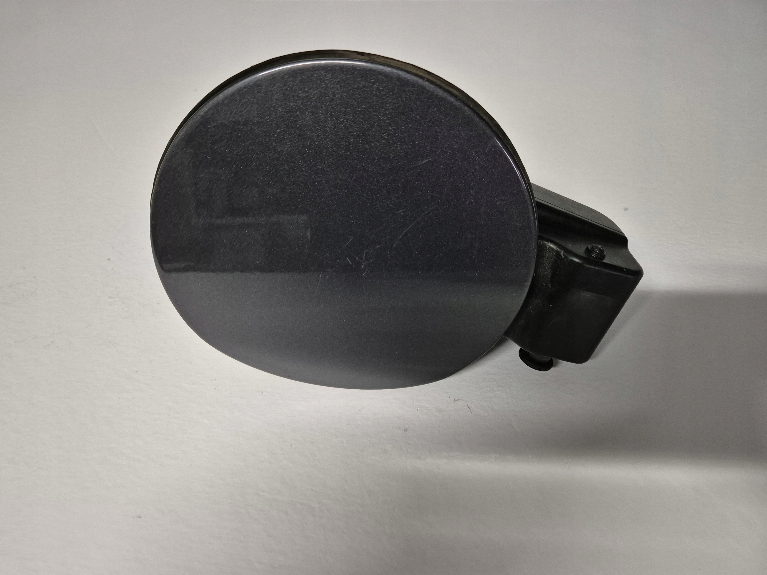 HYUNDAI TUCSON III KLAPKA WLEWU PALIWA 15-