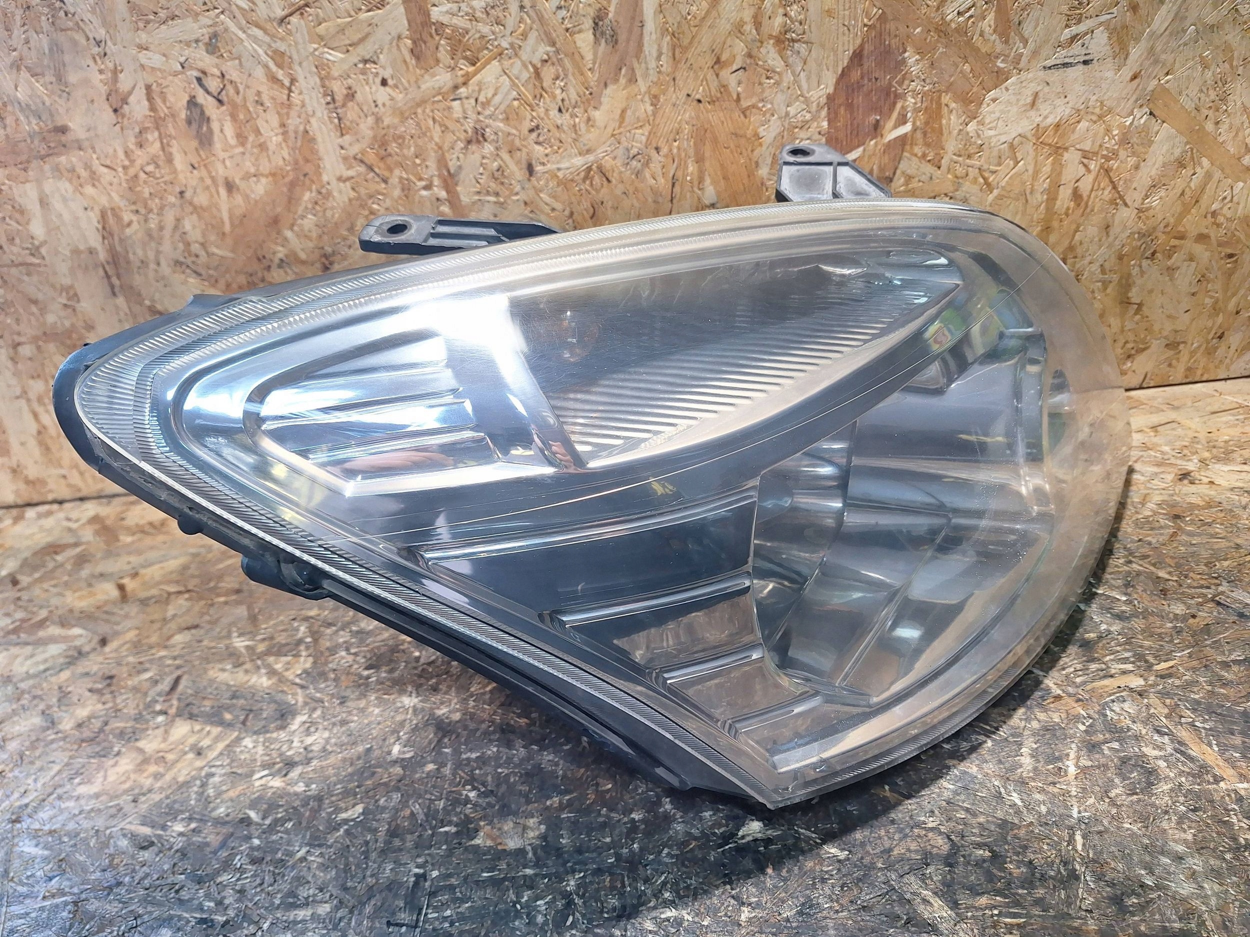 light right front GREAT WALL HOVER CUV