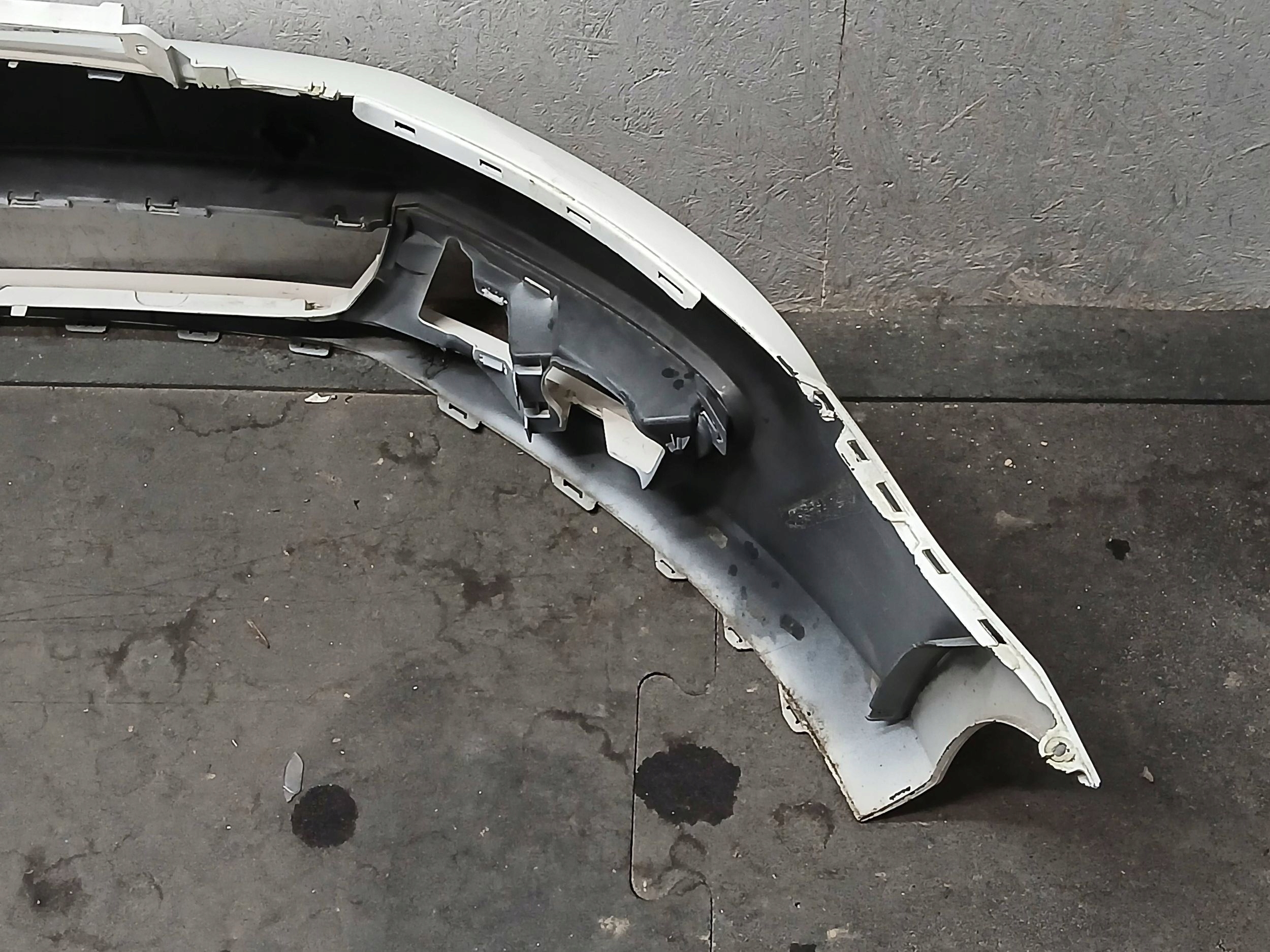 bumper front VW GOLF VI 6 HB 5K0