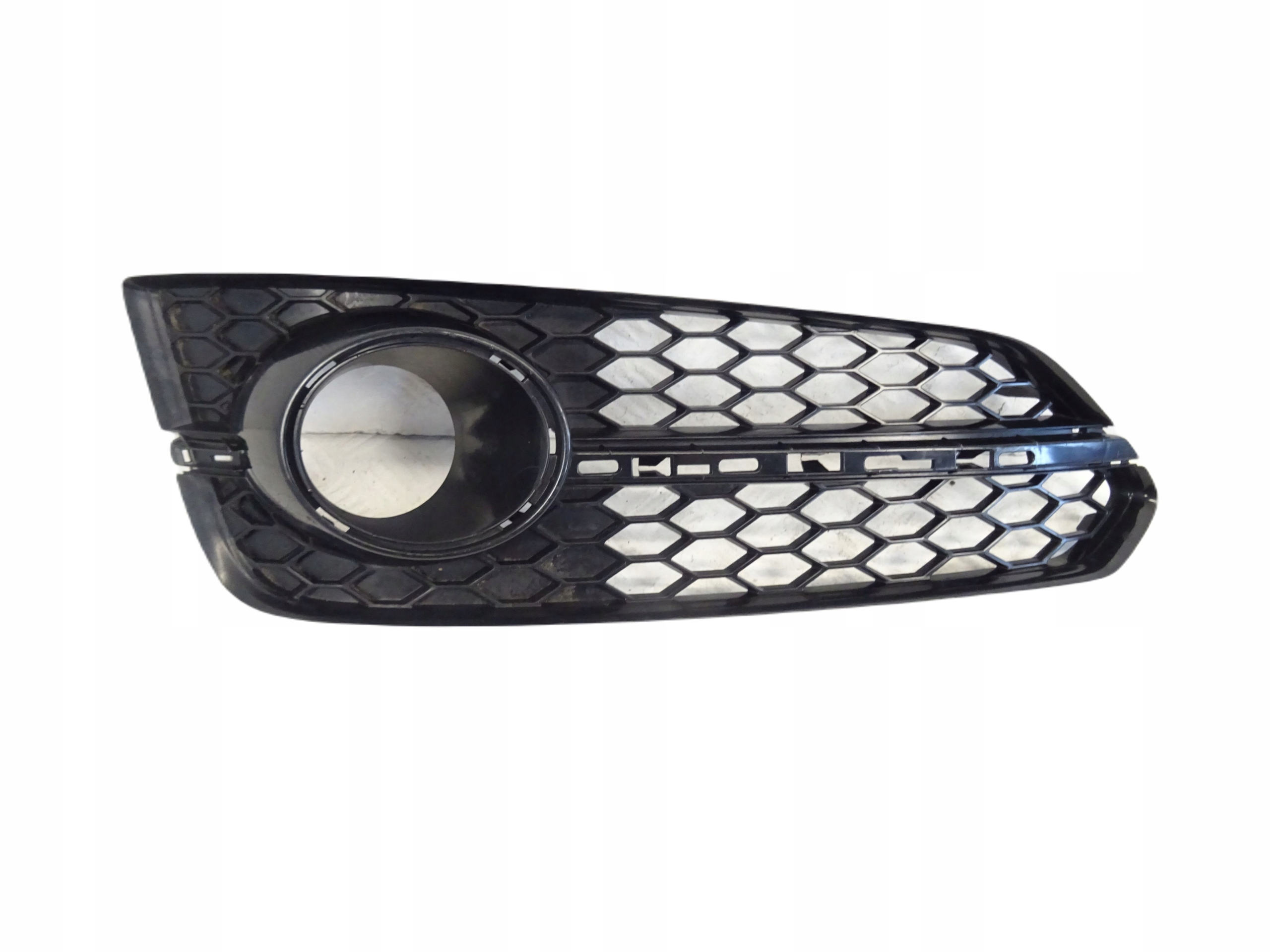 AUDI A8 S8 D4 4H0 LIFT right grid of a bumper front front