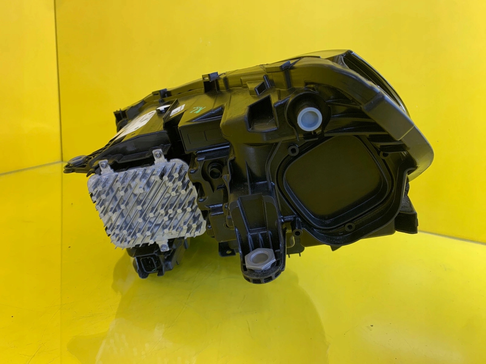 light right BMW X2 U10 Full Led 5A77EB8-04