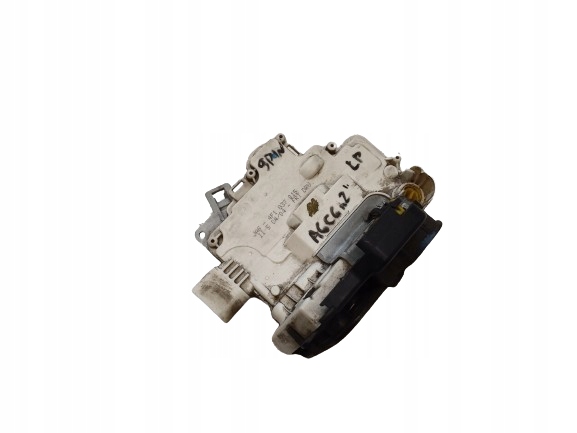 AUDI A6 C6 04- ZAMEK LEWY PRZÓD 9PIN 4F1837015