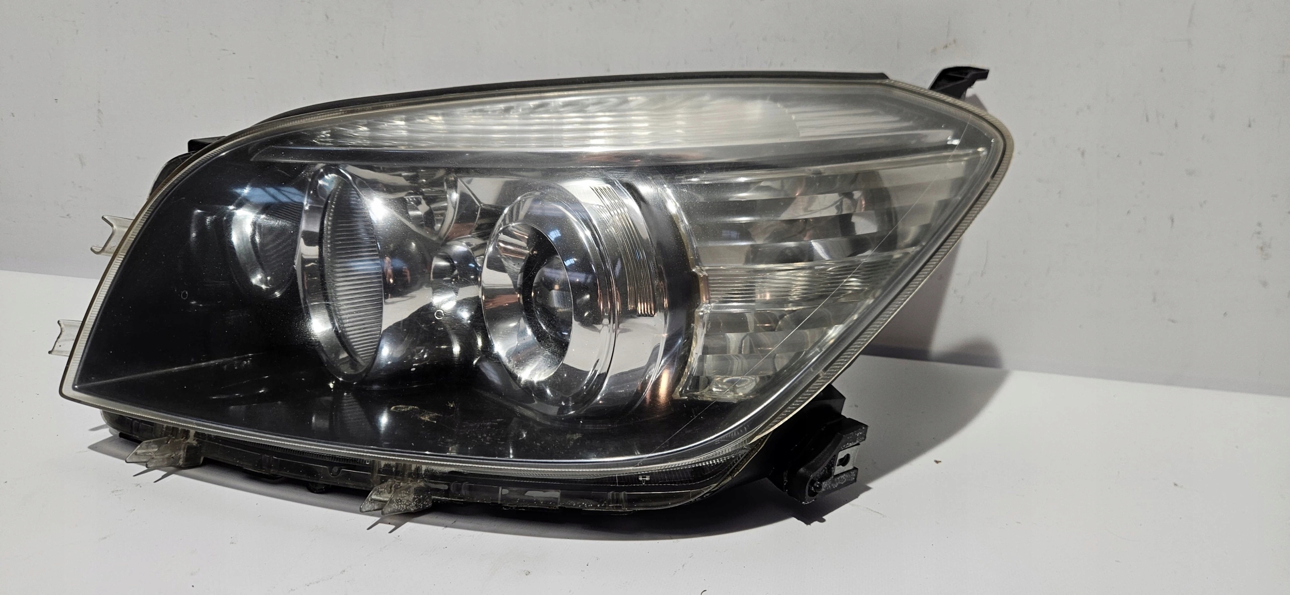 light left front TOYOTA RAV4 III 09- original