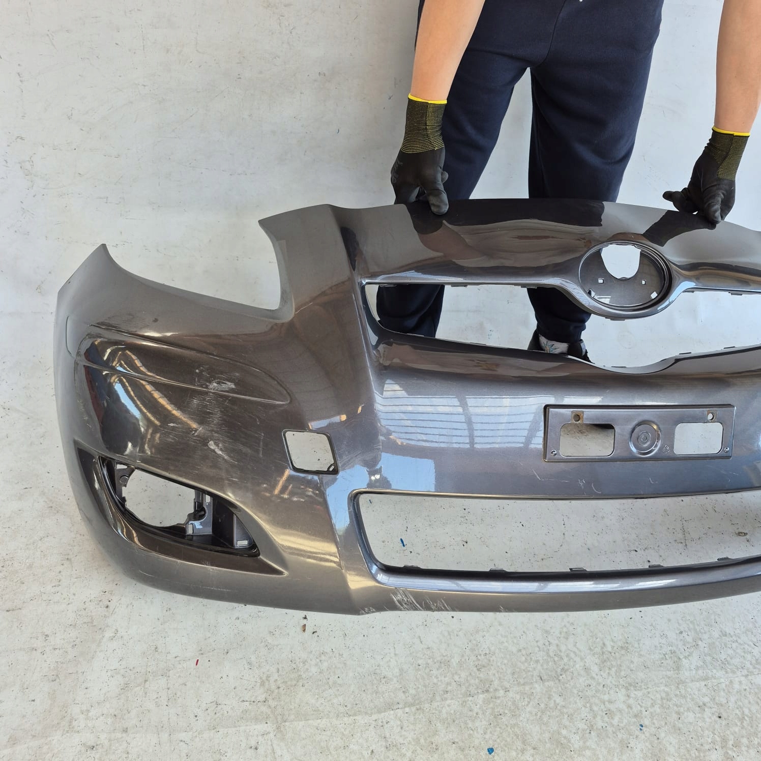 TOYOTA YARIS II 2 LIFT 09-11 bumper front front