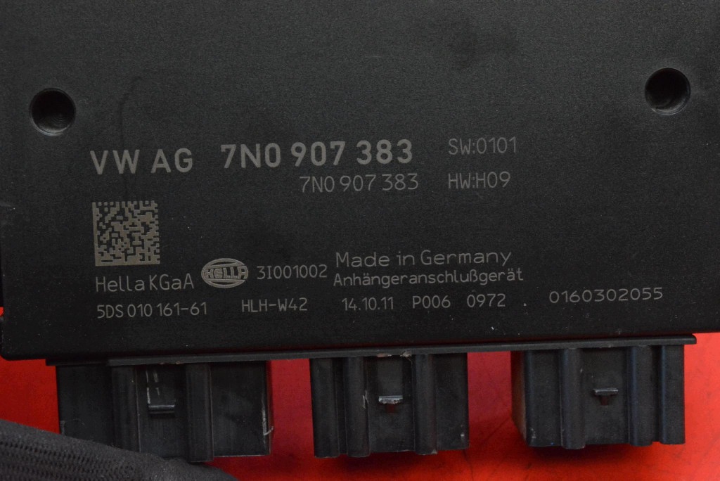 control unit module HAKA 7N0907383 VW PASSAT B7 KOMBI 10-15