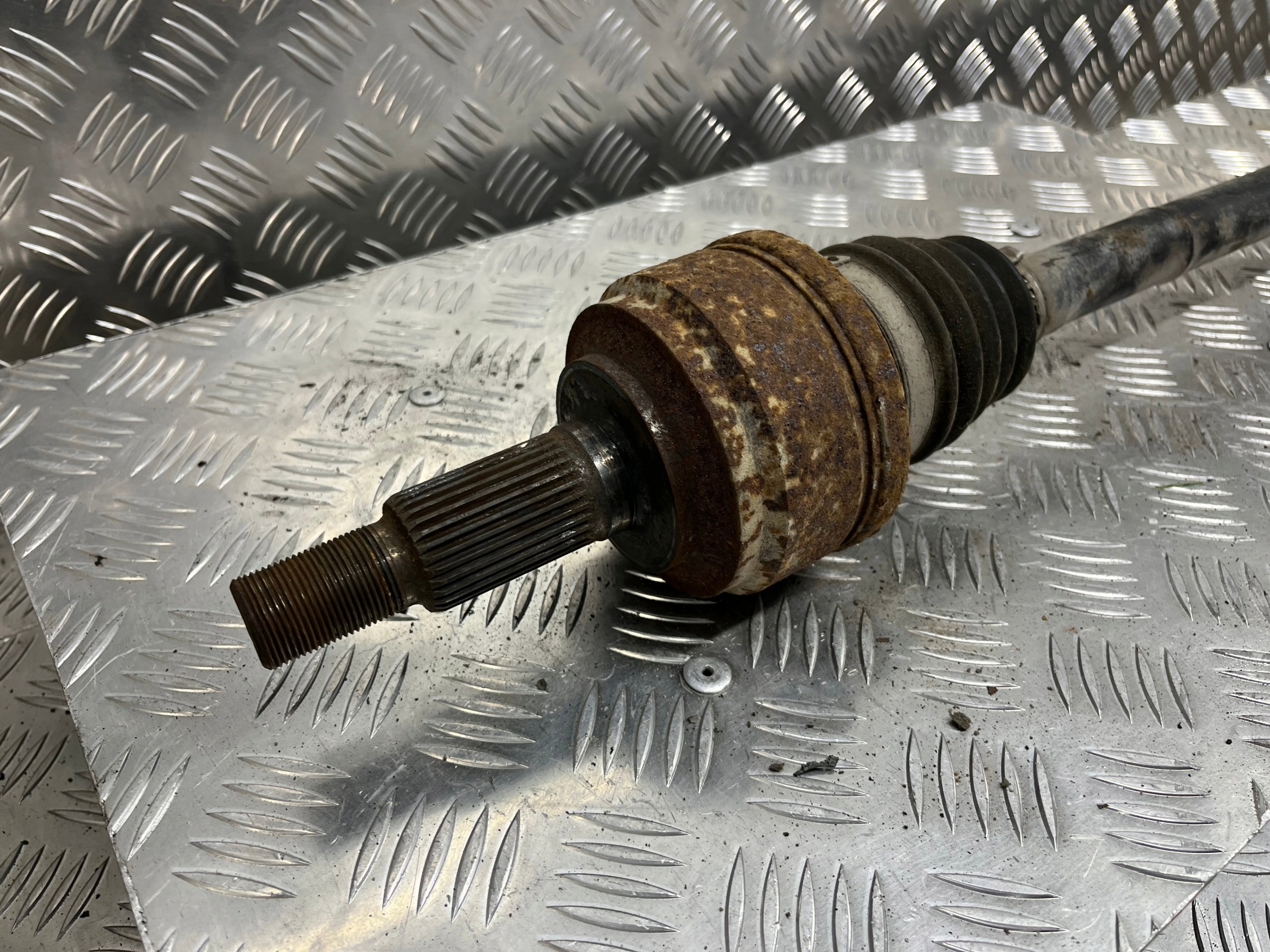 semi-axis semi-axis left rear AUDI Q7