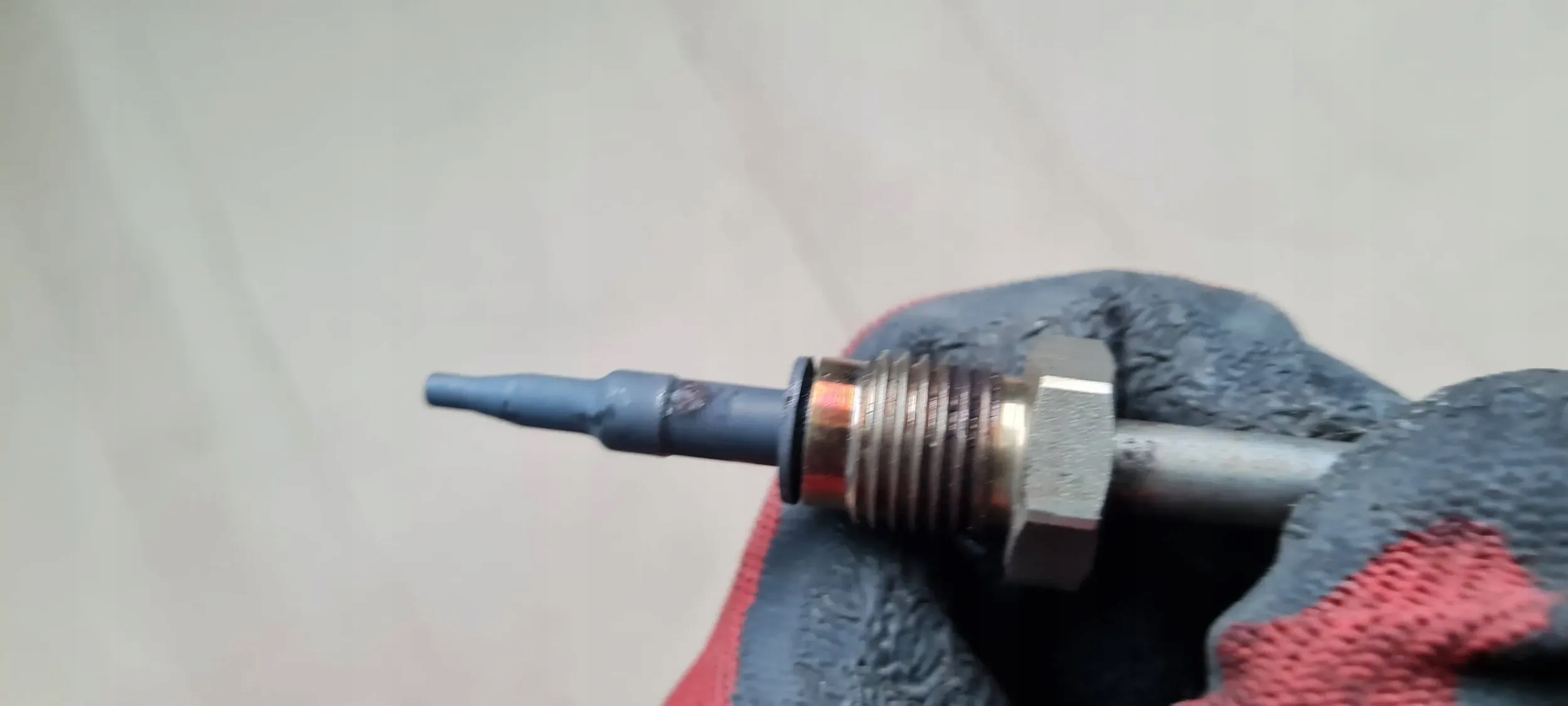 Q5 80A SENSOR TEMPERATURY GASE 8W0906088S A4 B9 8W A5