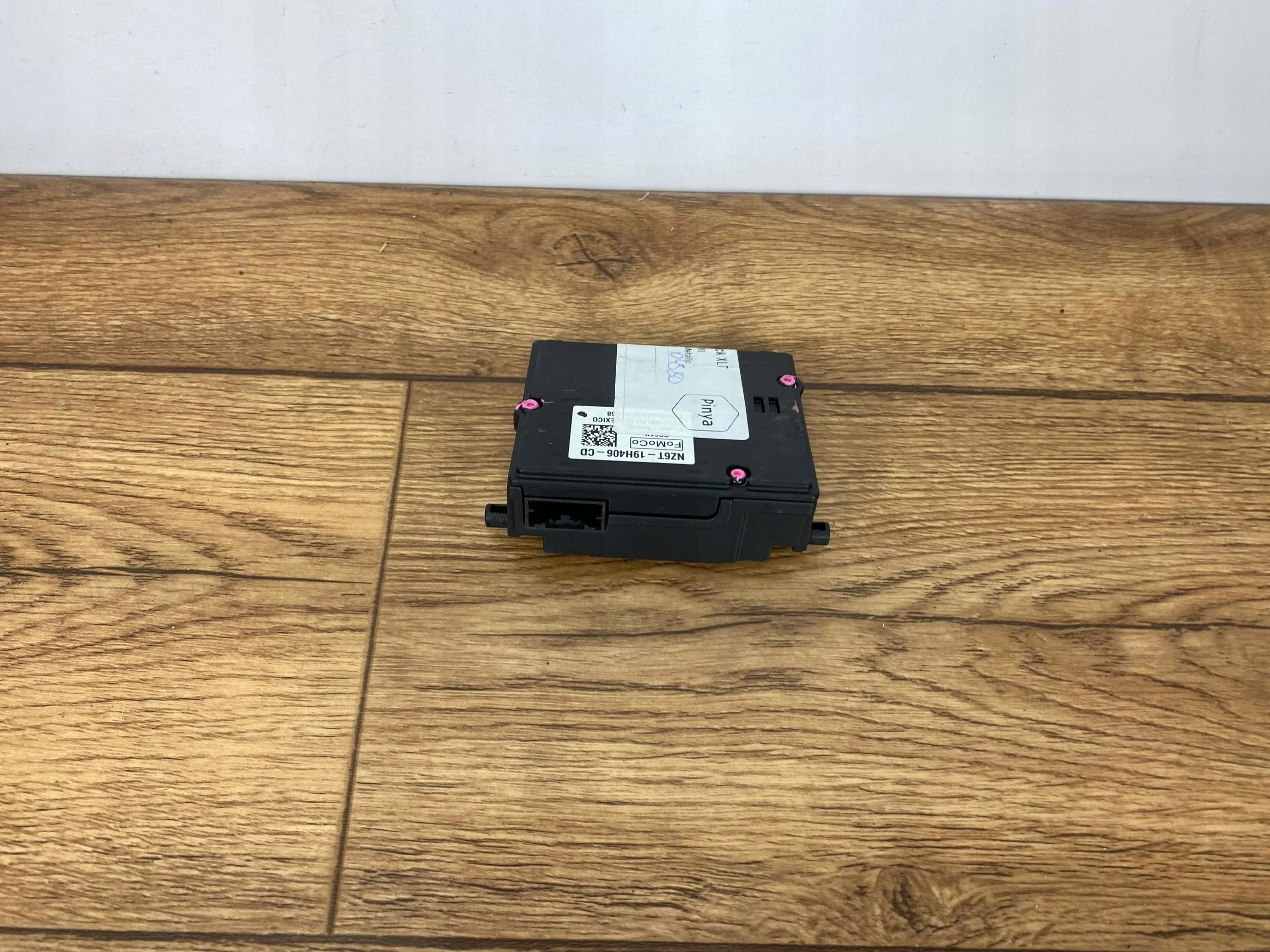Kamera radar Ford Maverick 2022+ Escape Kuga USA