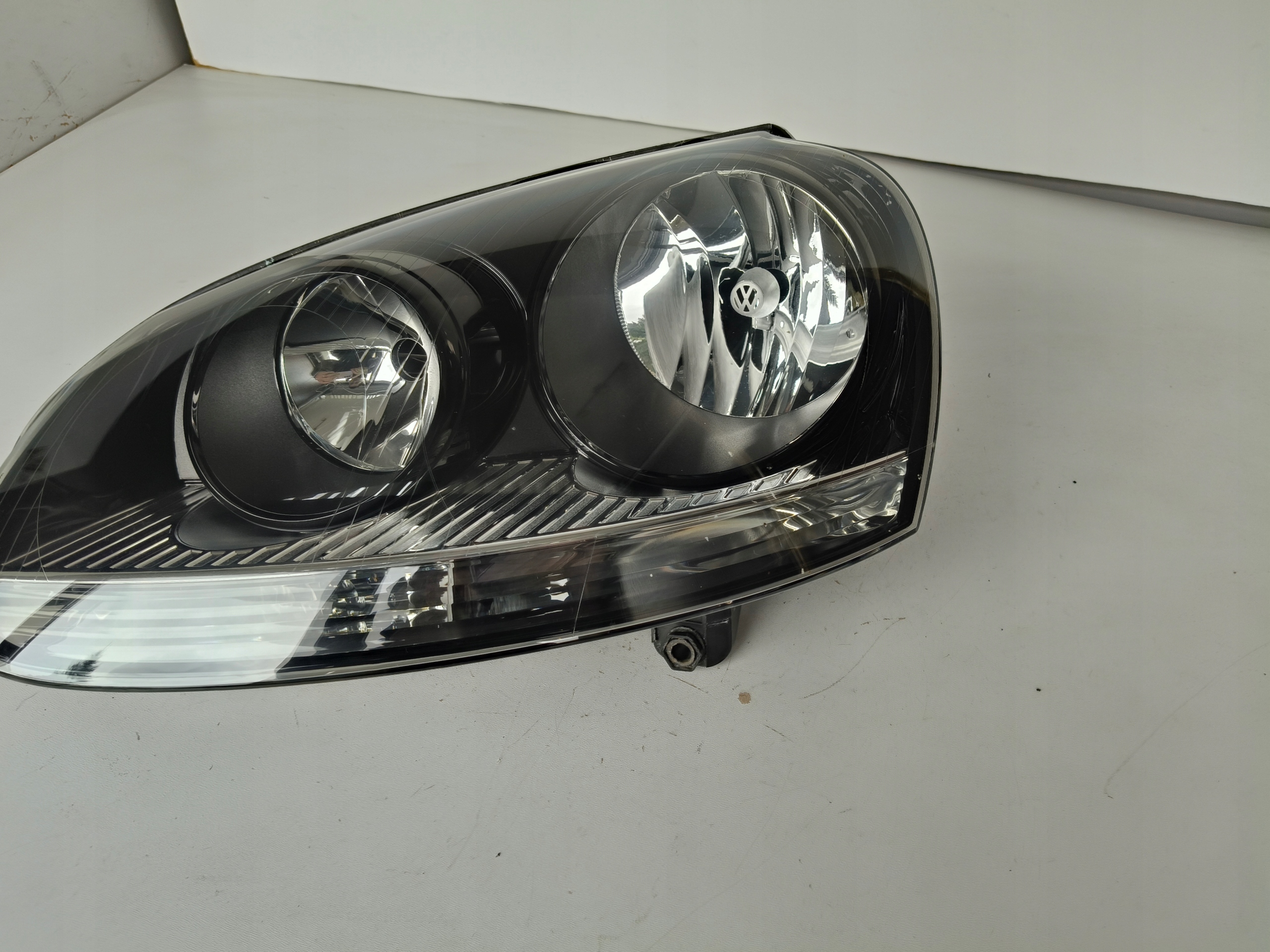 light left REFLEKTOR VW GOLF V 5 1K 1K0 03- black