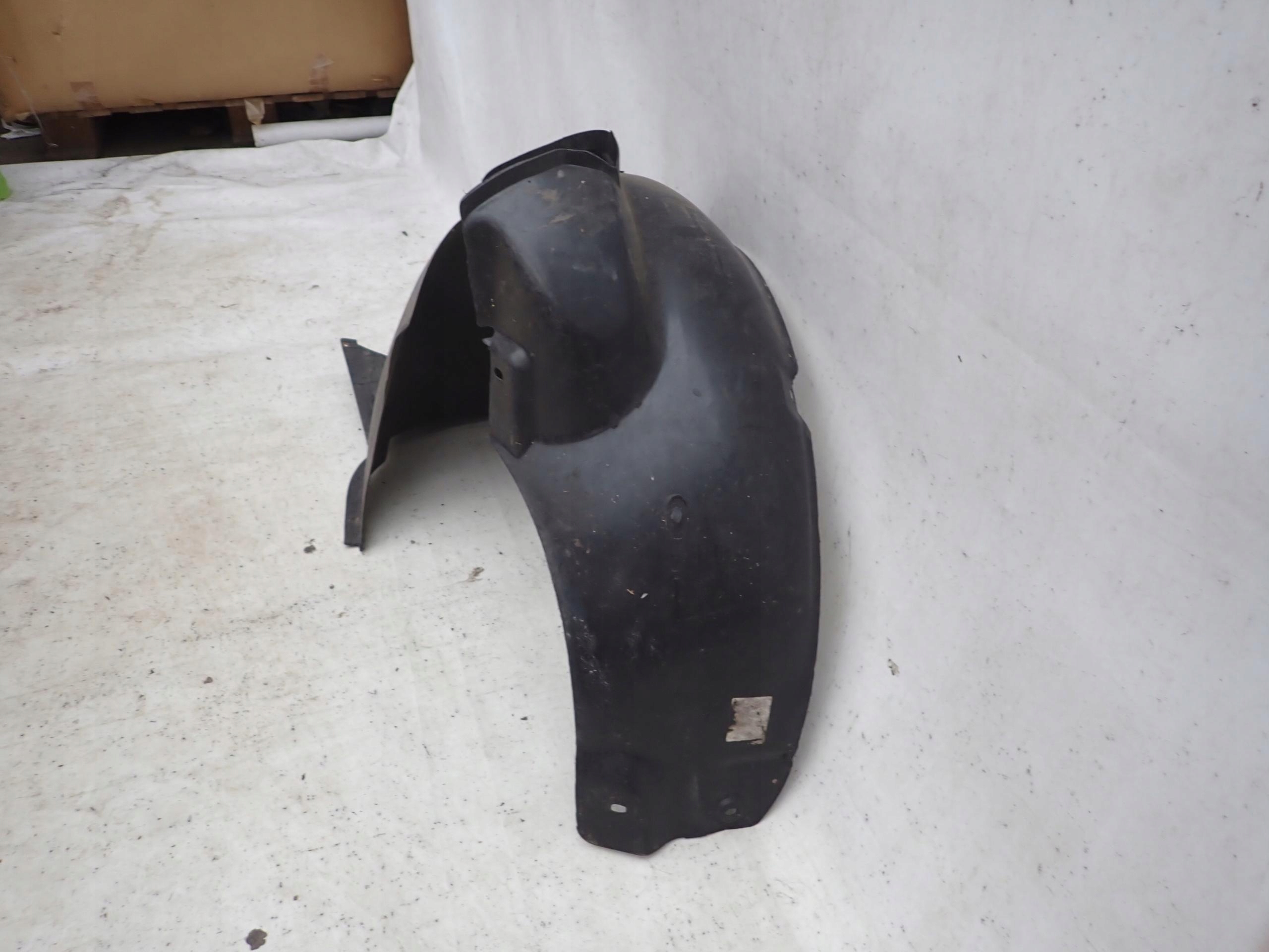 VW FOX 5Z0 05- mudguard right front front