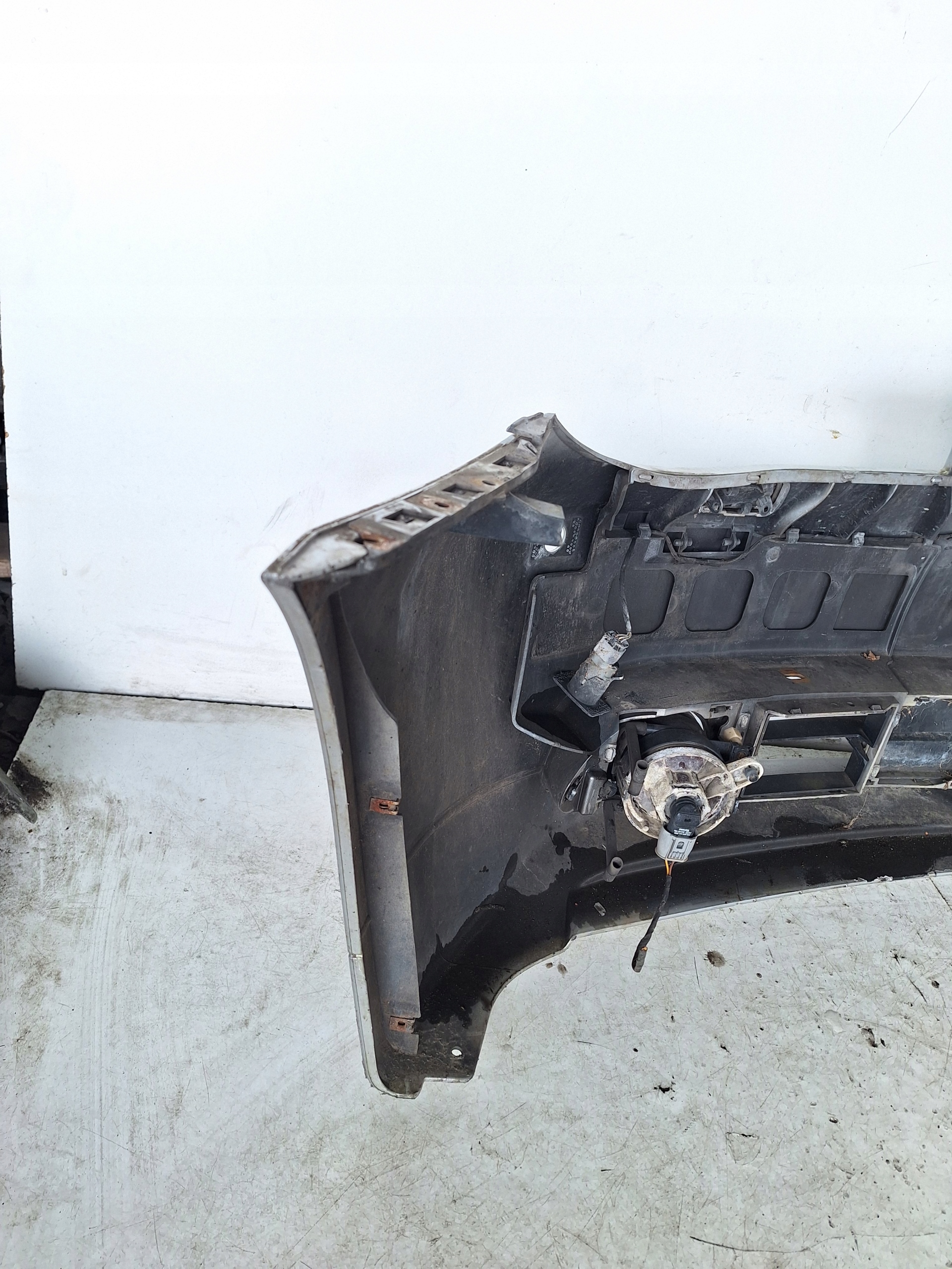 BMW 5 E60 E61 03-07 Paraurti + PDC