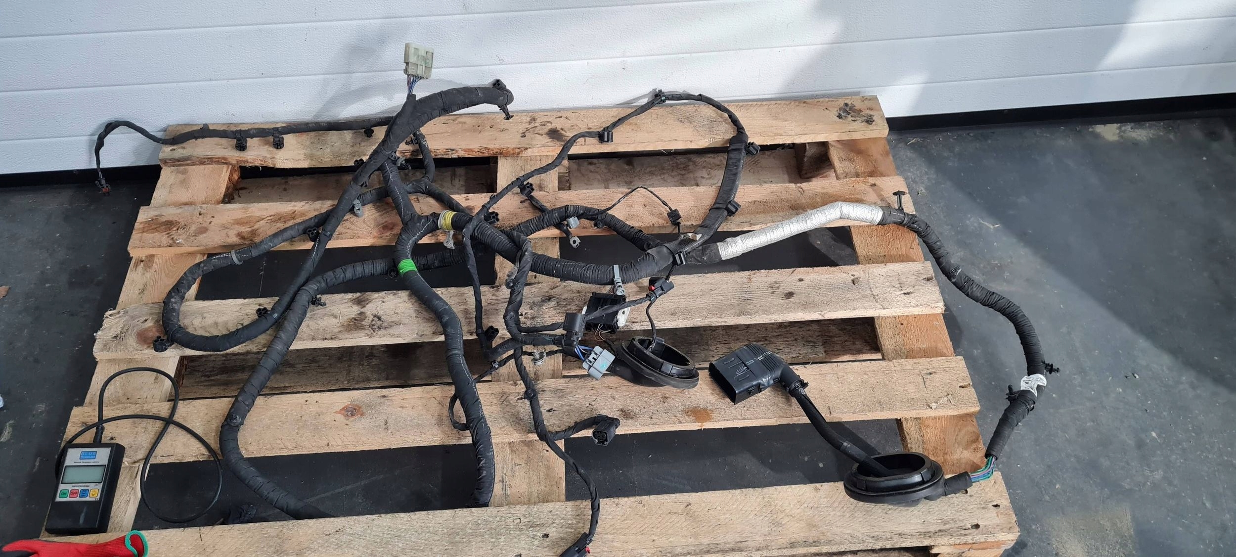 Jeep Grand Cherokee WL 2022 bundle wiring electrical rear part 68378127AC