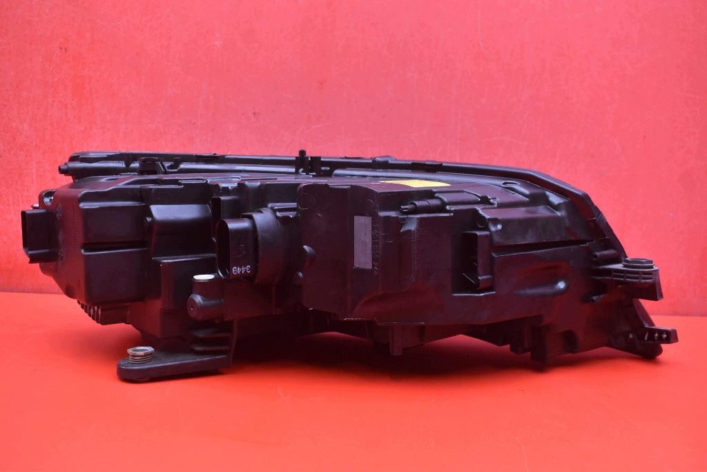 REFLEKTOR left light front FULL LED EU 5E1941015E SKODA OCTAVIA 3 III 17-20
