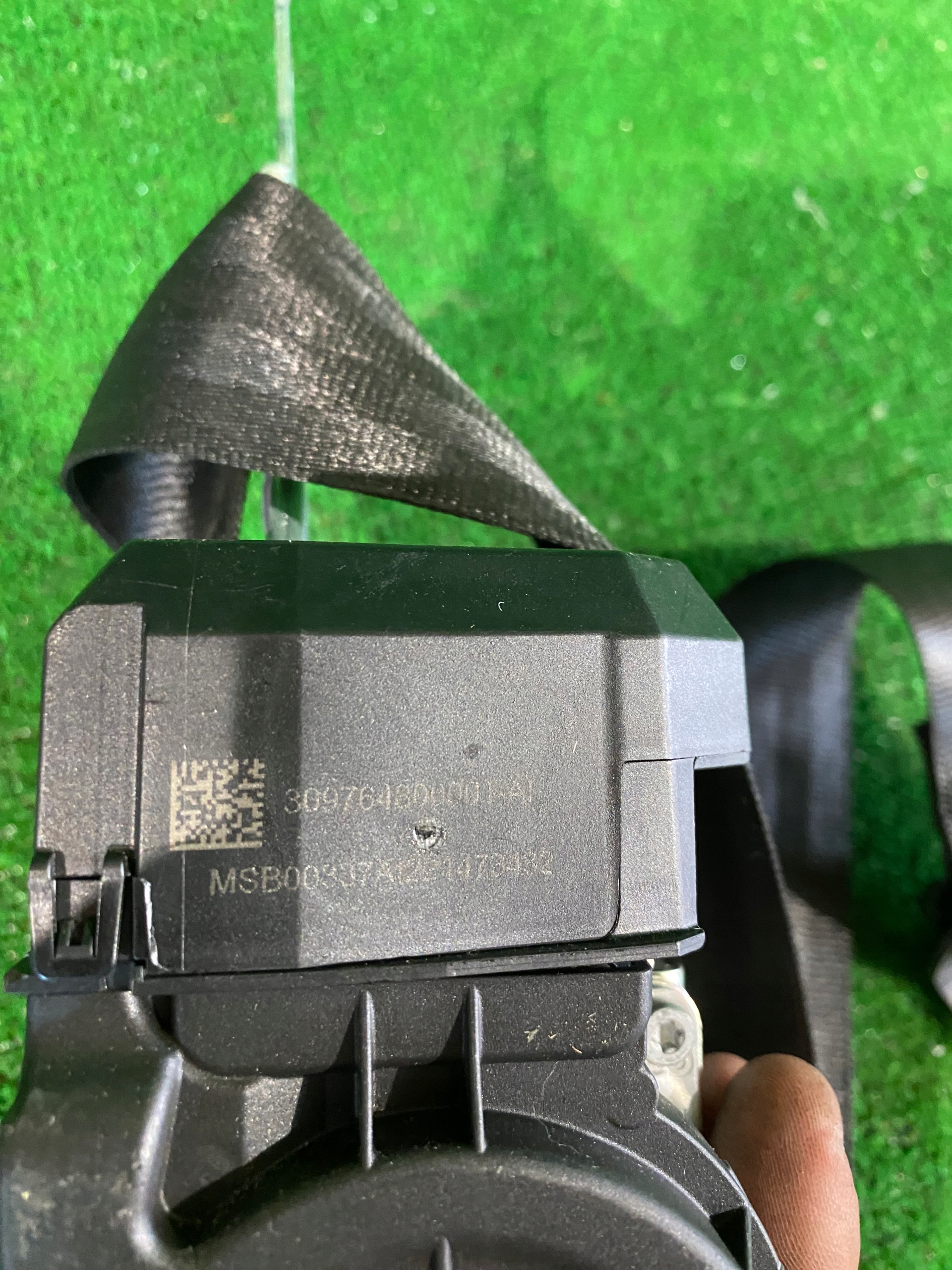 tension belt safety left front PORSCHE CAYENNE 9Y0 III 18