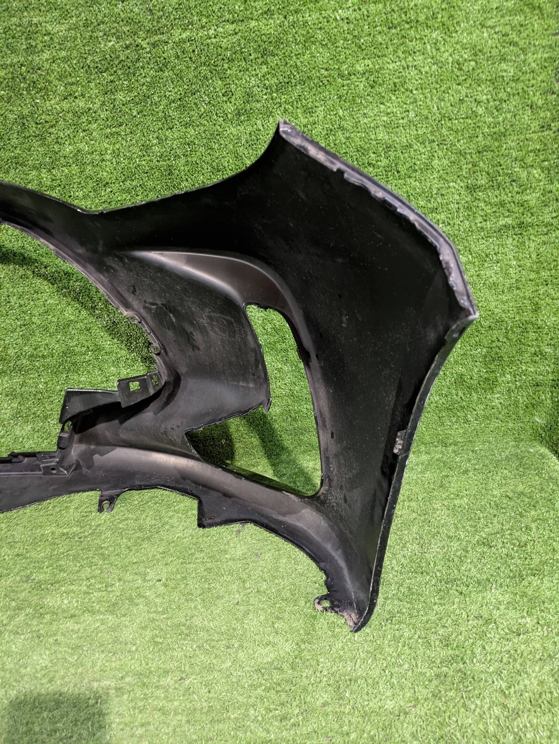 front bumper front TOYOTA YARIS IV 20- NR.Z9227