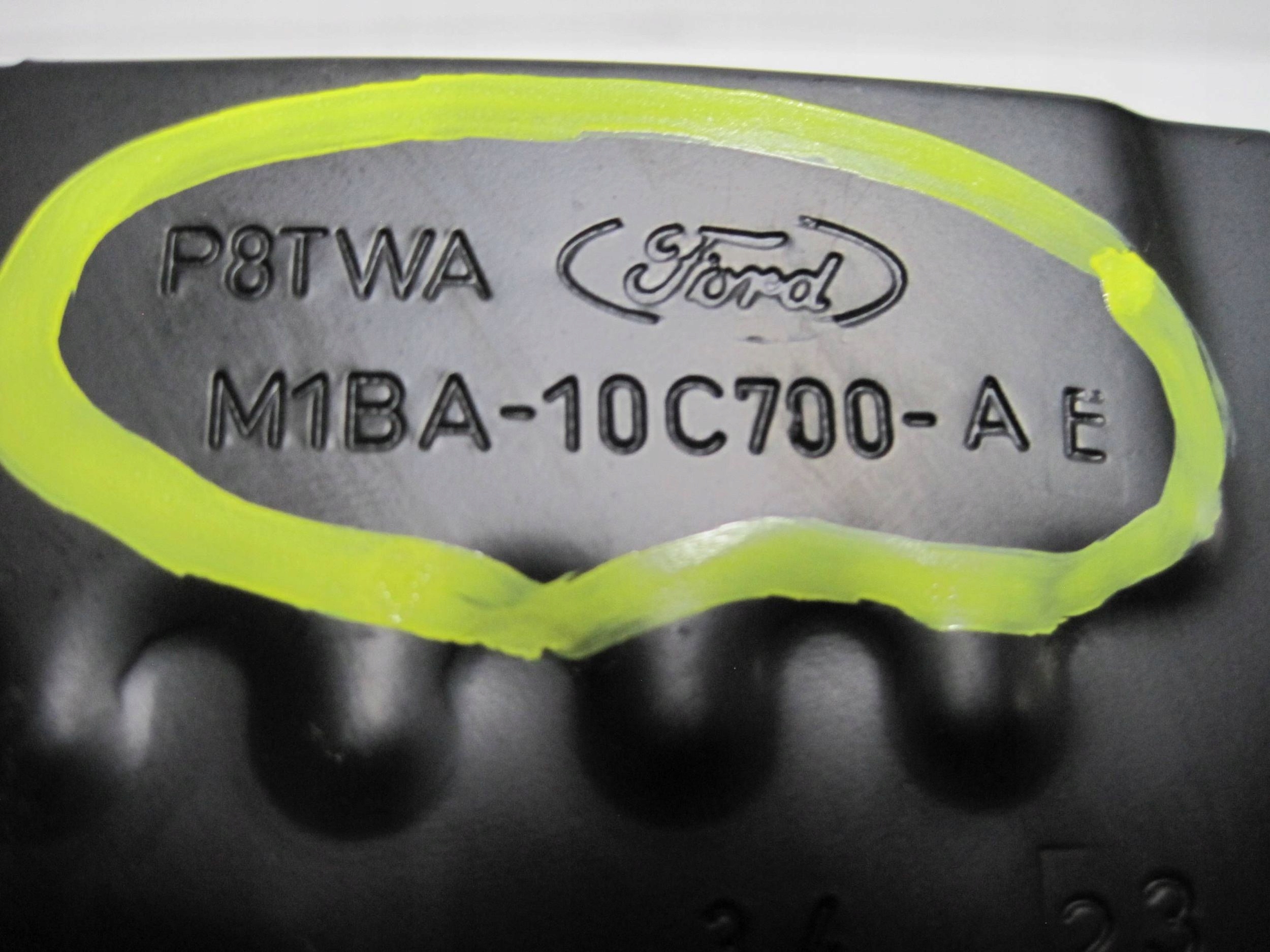 držač akumulatora FORD PUMA MK2 M1BA-10C700-AE