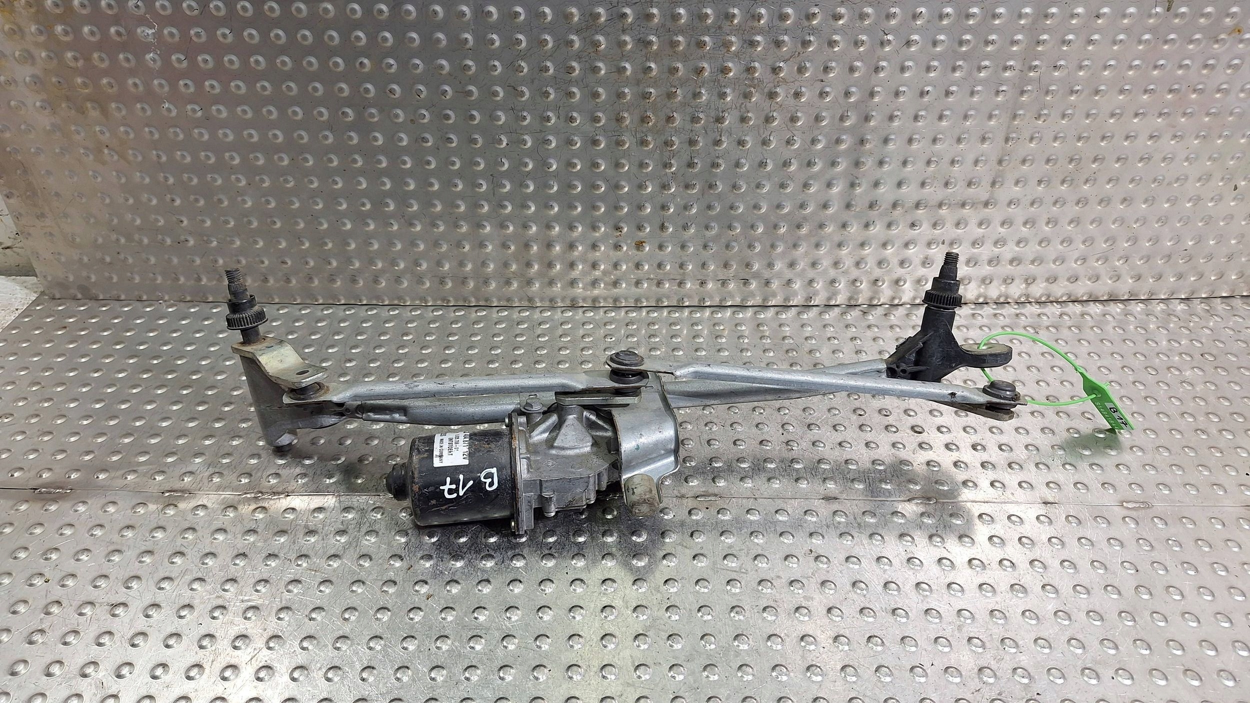 Gestänge Motor Wischer vorne 6925706 BMW 1 E81 E87 E88 EUROPA