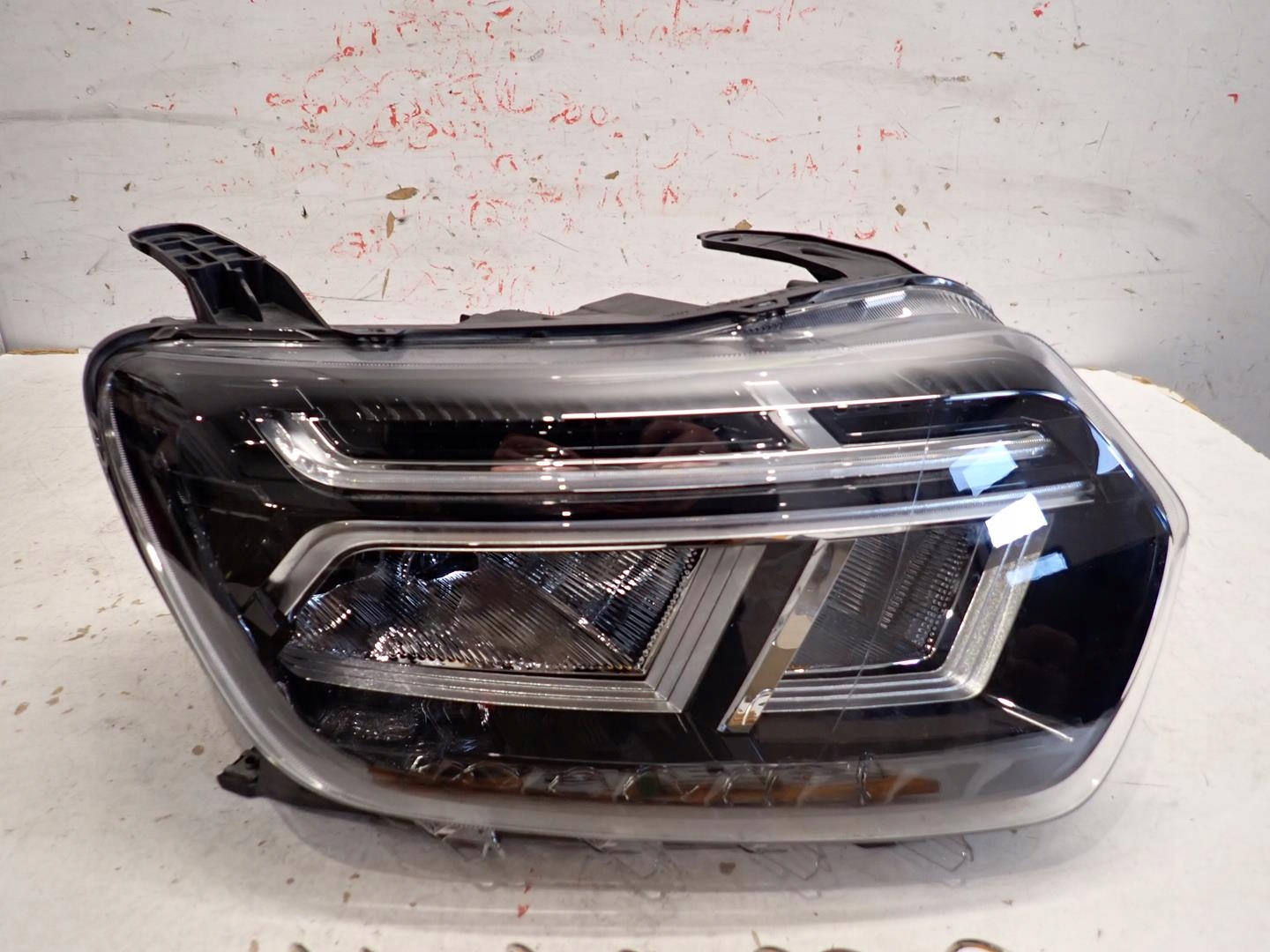 light front front right DACIA DUSTER II LIFT 2021- FULL LED 260101613