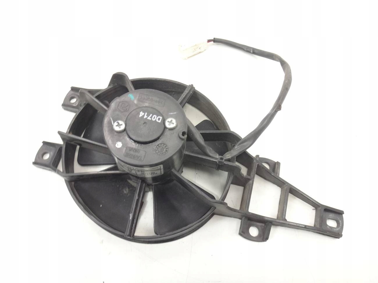 09092AWW214 - PIAGGIO MP3 300 15-20 ВЕНТИЛЯТОР РАДИАТОРА