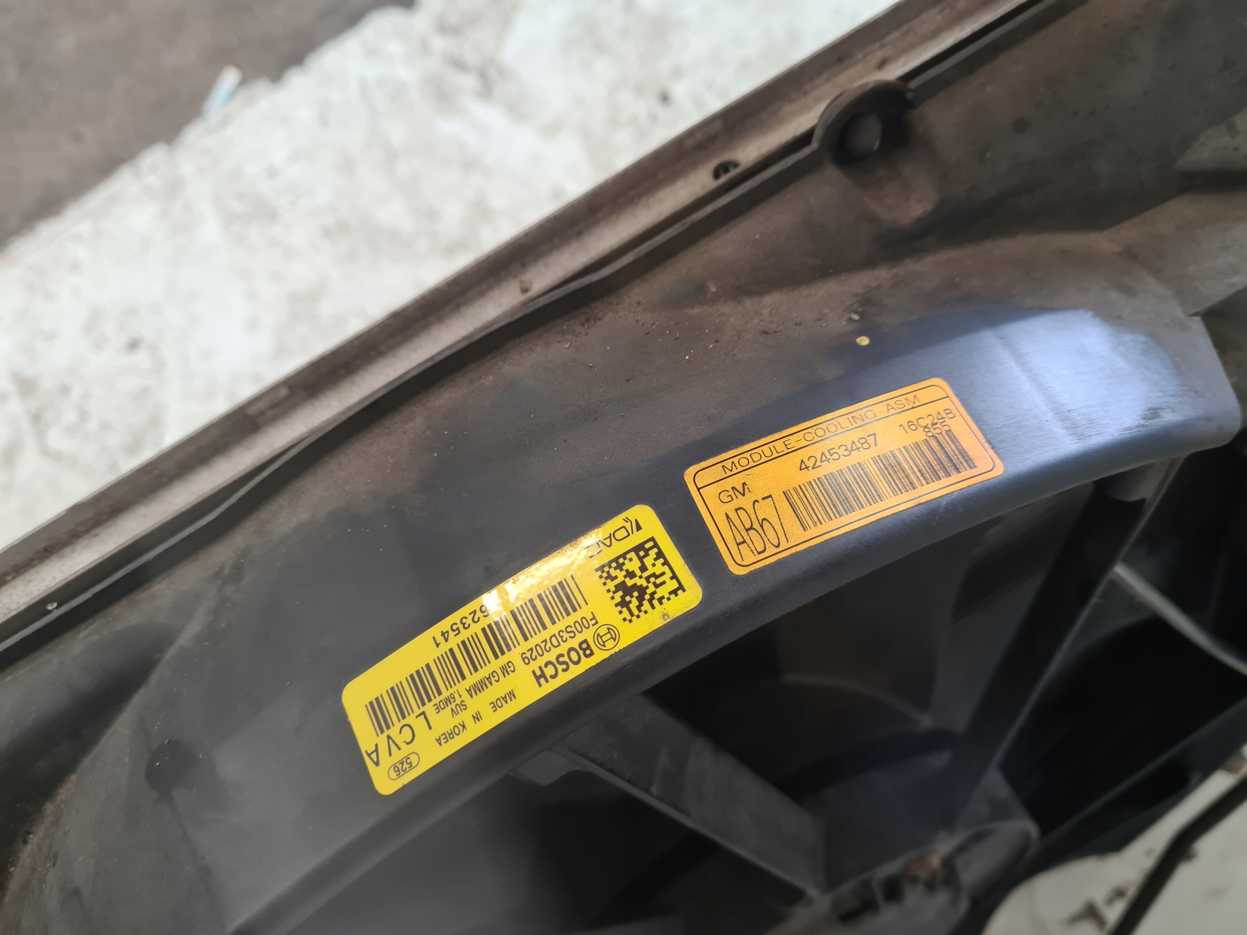 OPEL MOKKA chladič chladiče ventilátor AUTOMAT