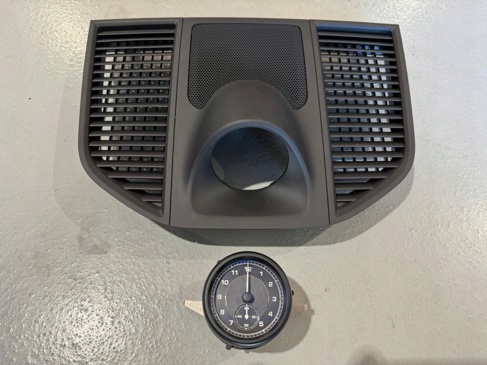 PORSCHE MACAN S 95B LIFT FL 21- CHRONO ZEGAREK STOPER RAMKA MOCOWANIE