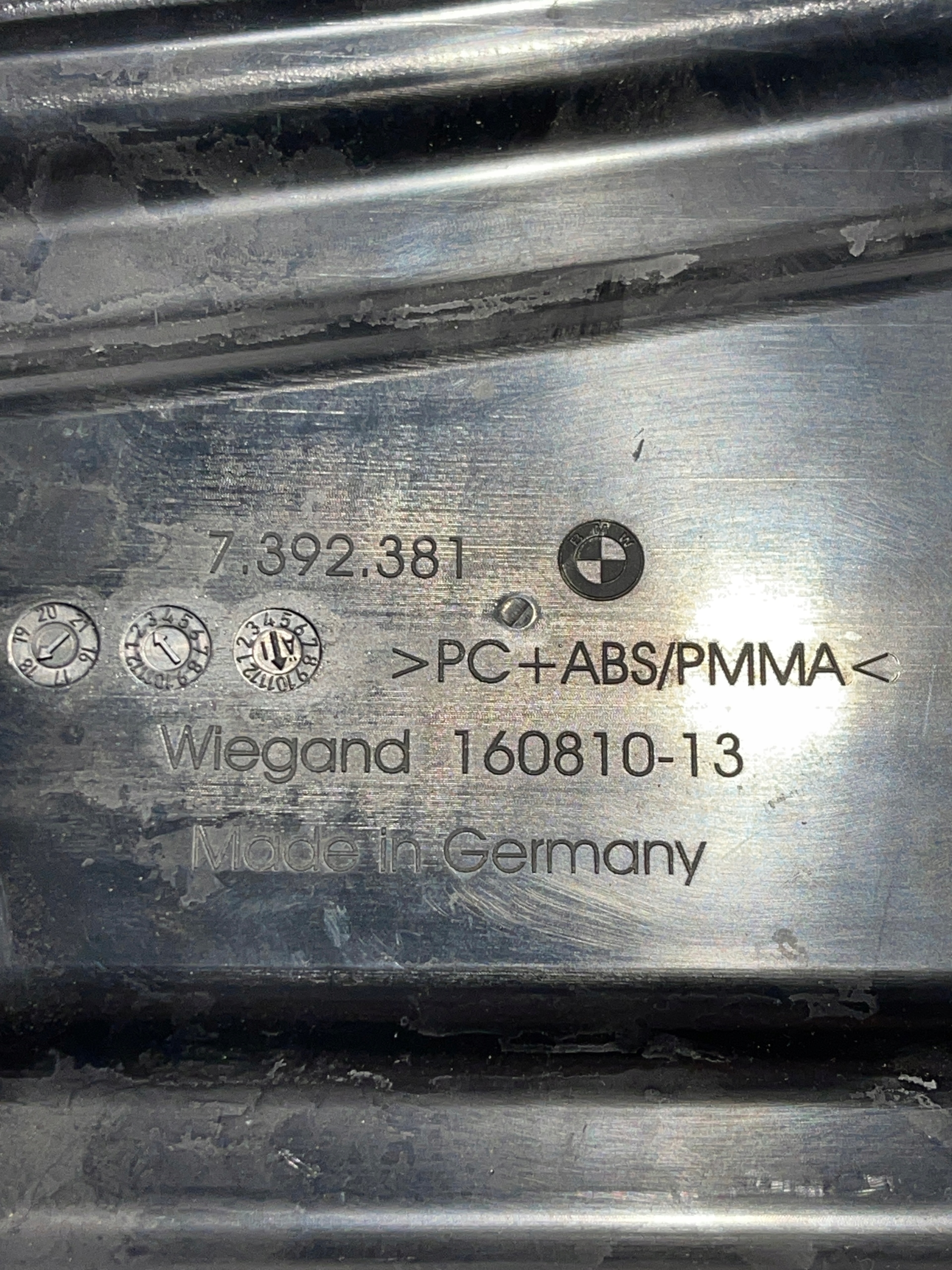 BMW G32 moulding SLUPKA SHADOW LINE left 7392381