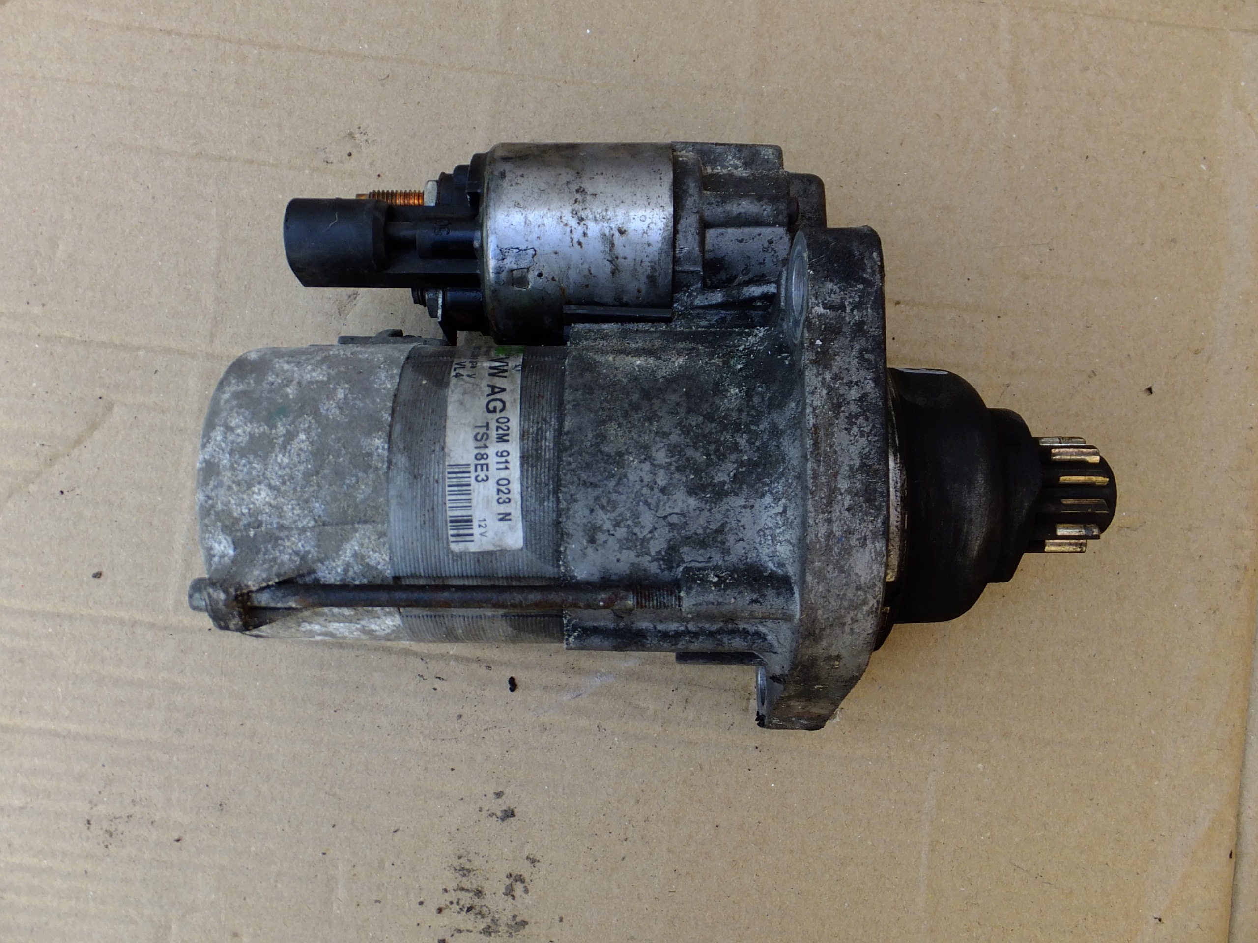 starter vw passat b6 2,0 tdi 02M911023N