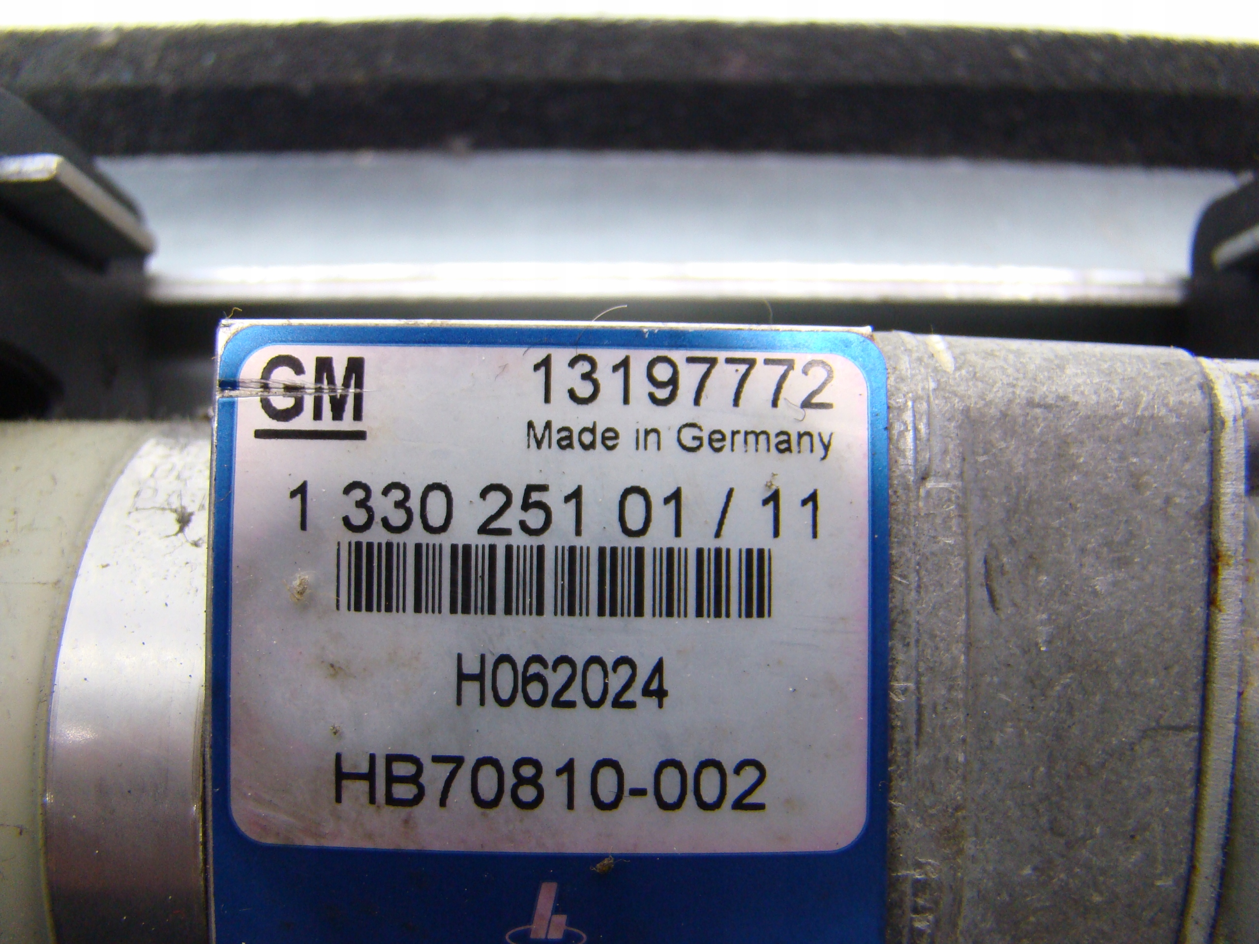 OPEL ASTRA H CABRIO - POMPA SIŁOWNIK DACHU Producent części Opel OE