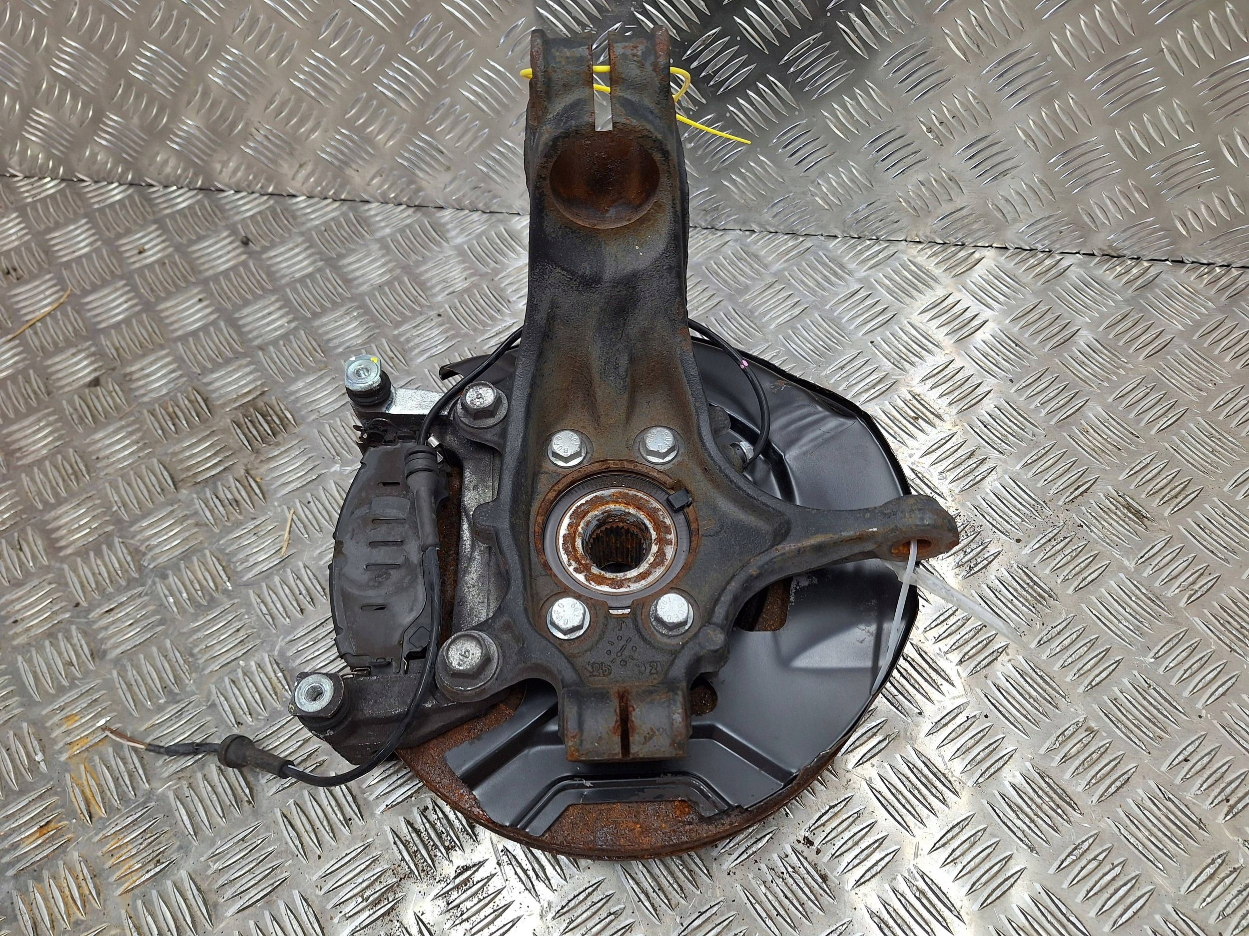 swing right front NISSAN QASHQAI J11 14-21 1.5 DCi