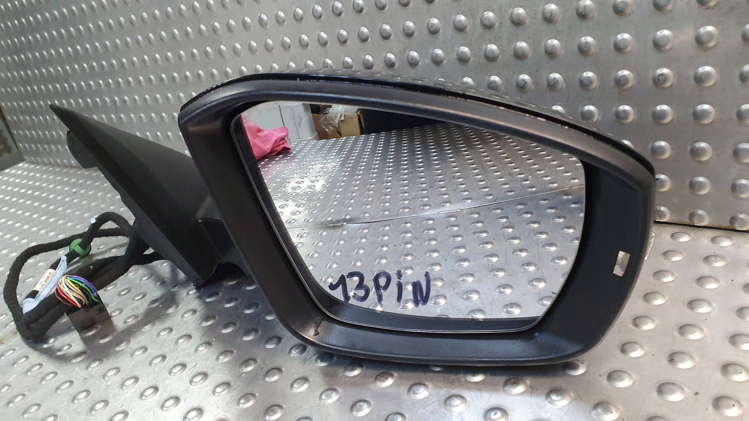 mirror right VW T-ROC 13 PIN 17