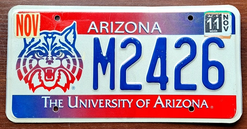 Ariona 2011 - tablica rejestracyjna z USA