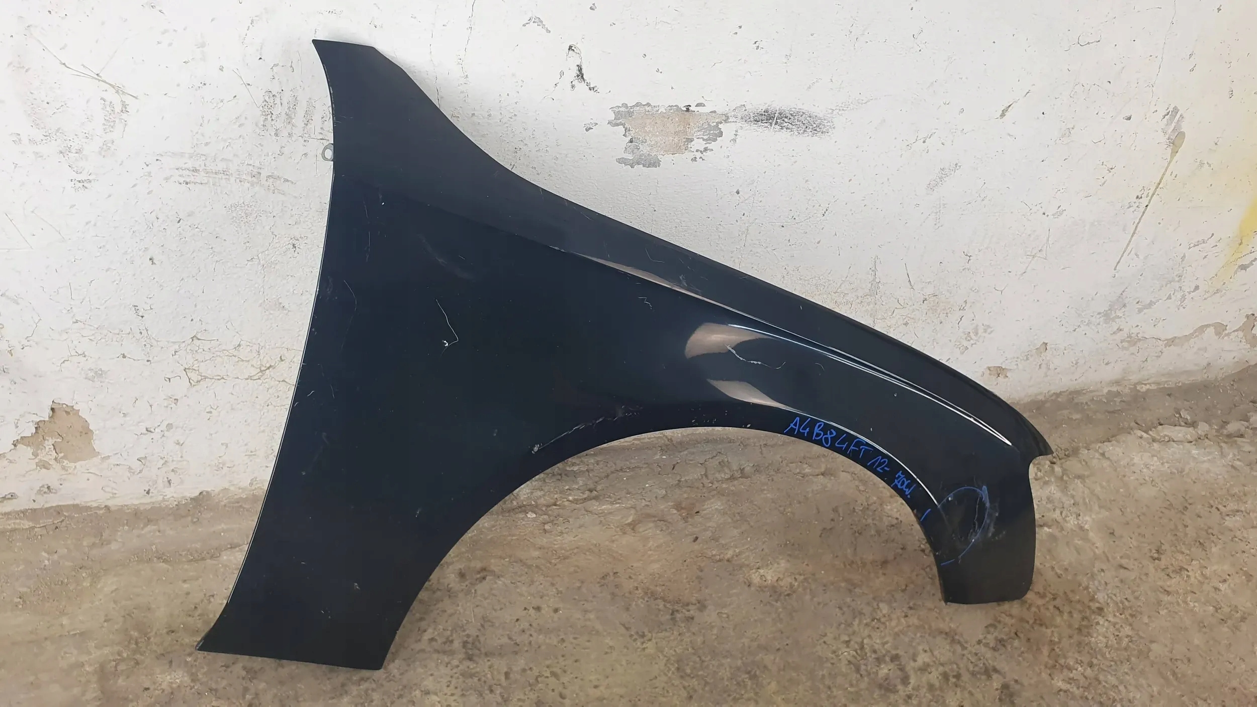 Audi A4 B8 8K Lift 12-15 right fender front front $