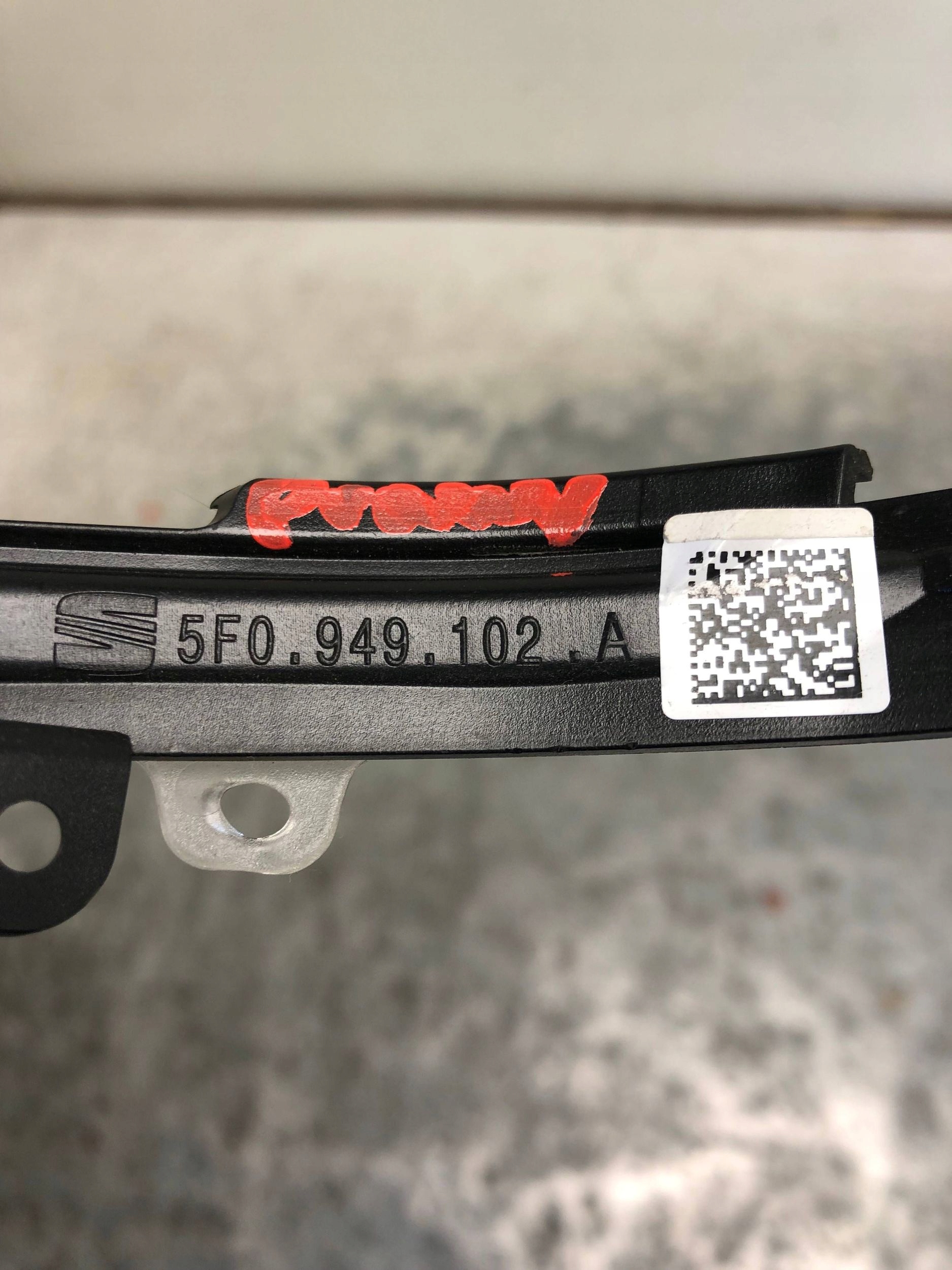 indicator mirrors right SEAT LEON III 5F0949102A