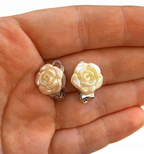 

Klipsy różyczki żywica