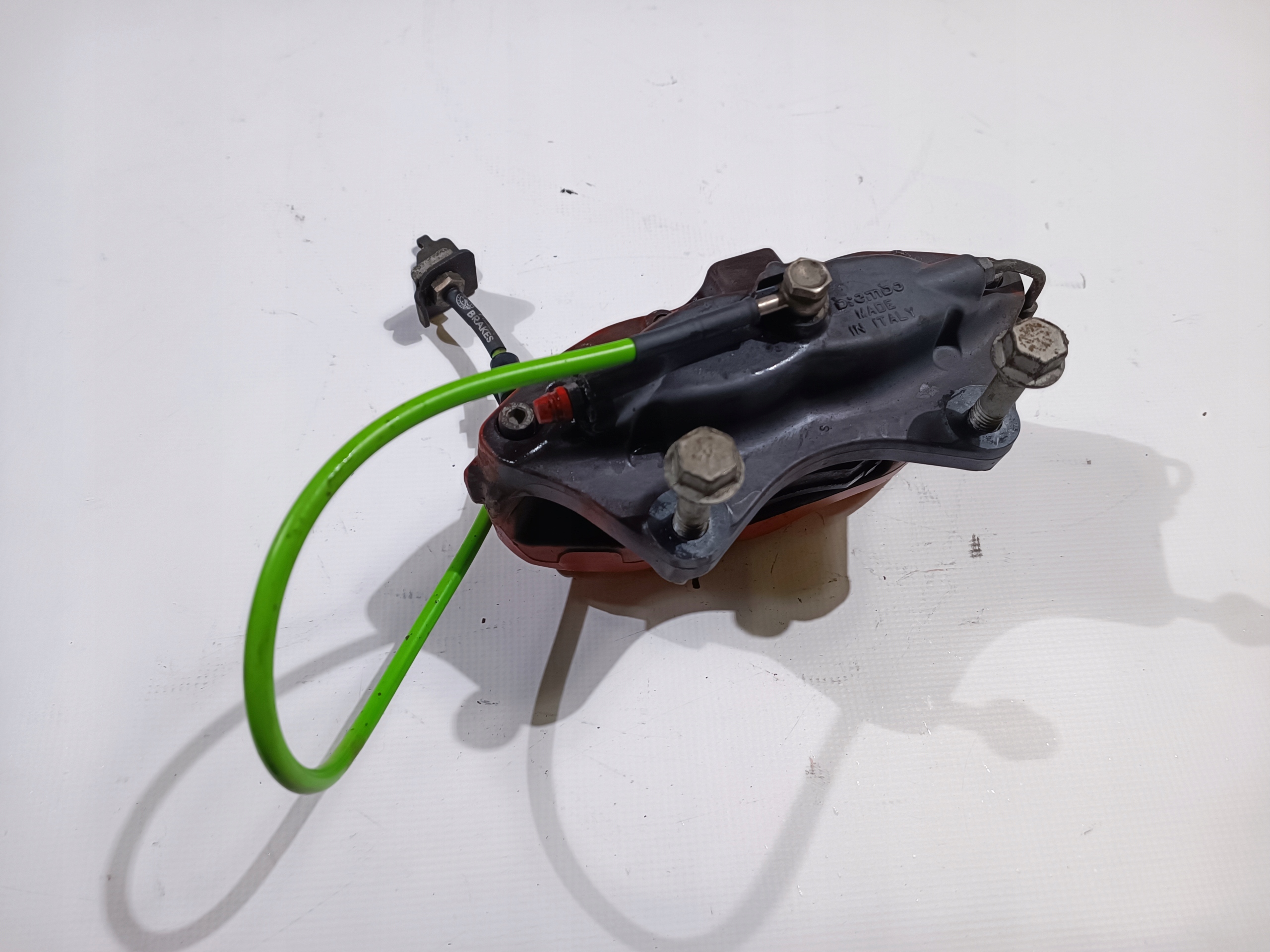 caliper brake Camaro SS right rear part 2009-2015