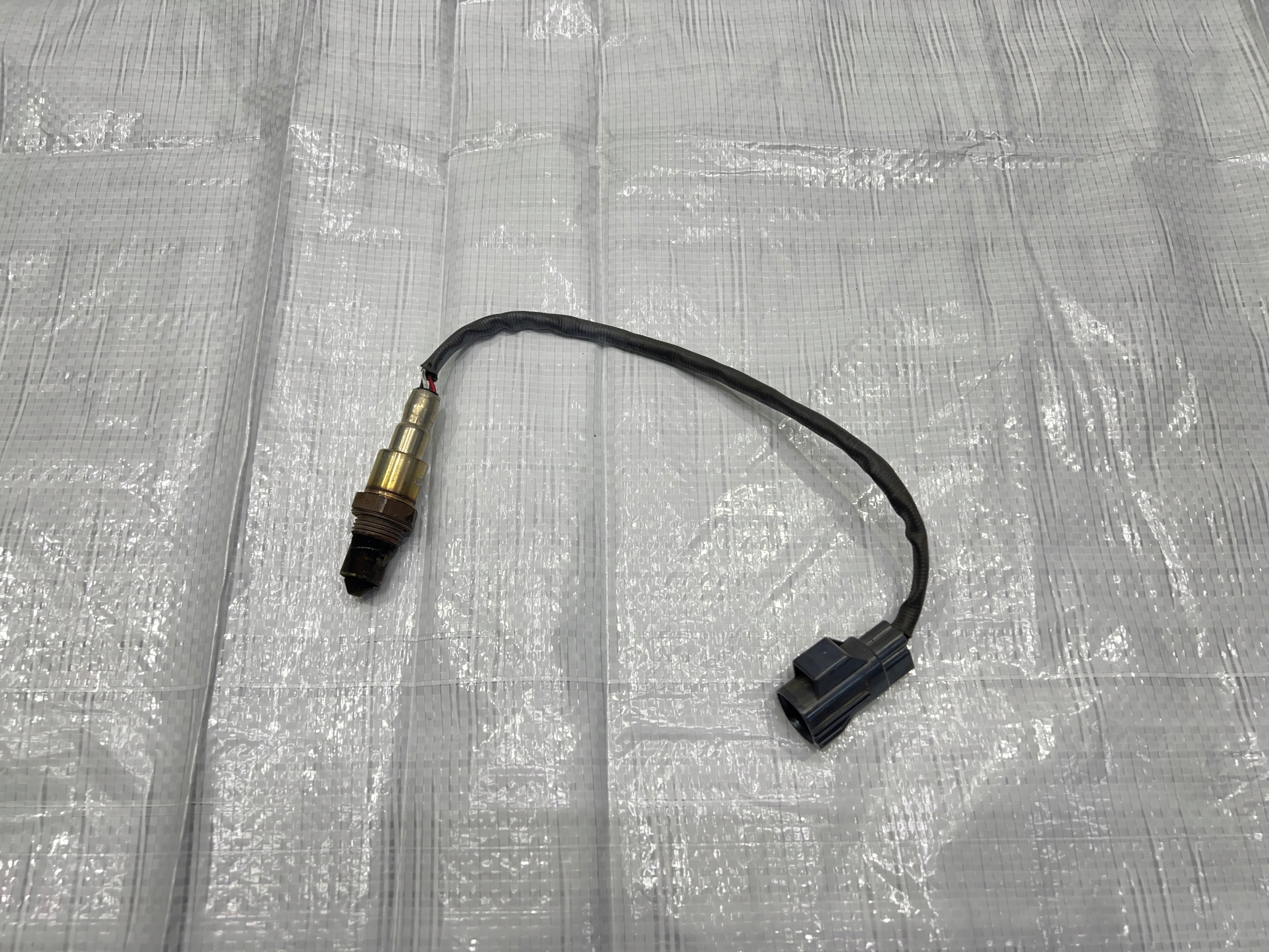 ЛЯМБДА-ЗОНД JAGUAR F-PACE 0281004677