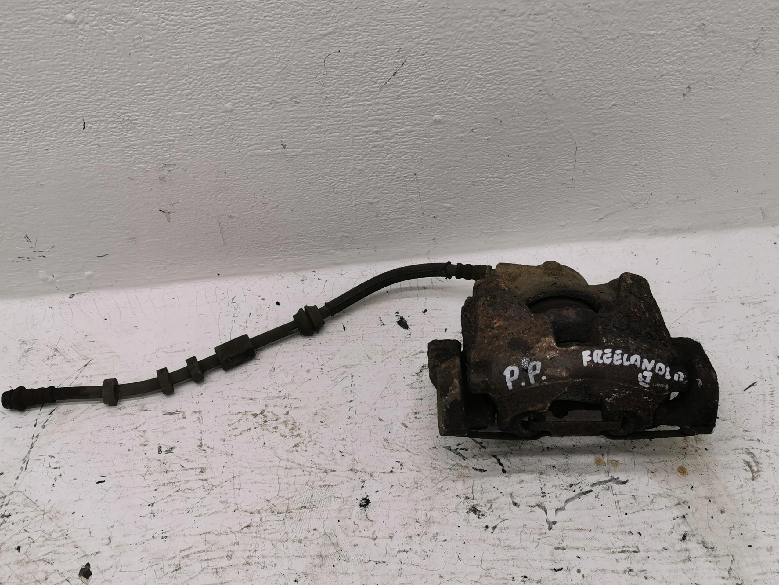 caliper right front LAND ROVER FREELANDER II L359