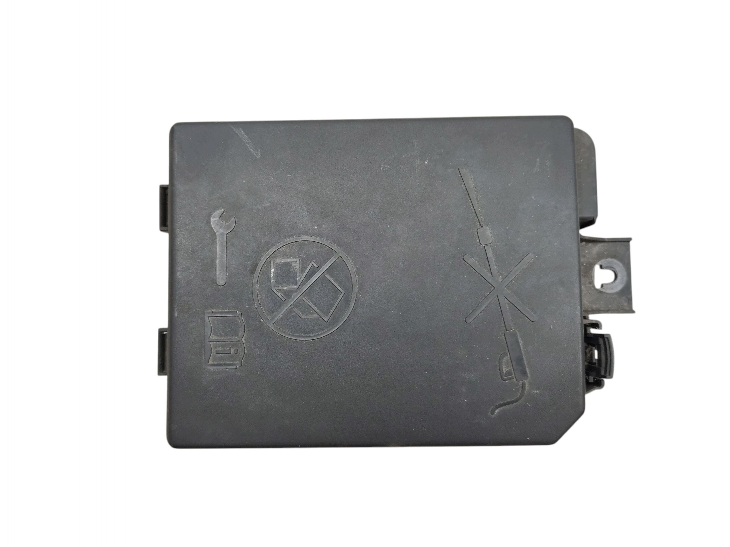 Boîte Module fusibles Module OPEL MOKKA X 42607105
