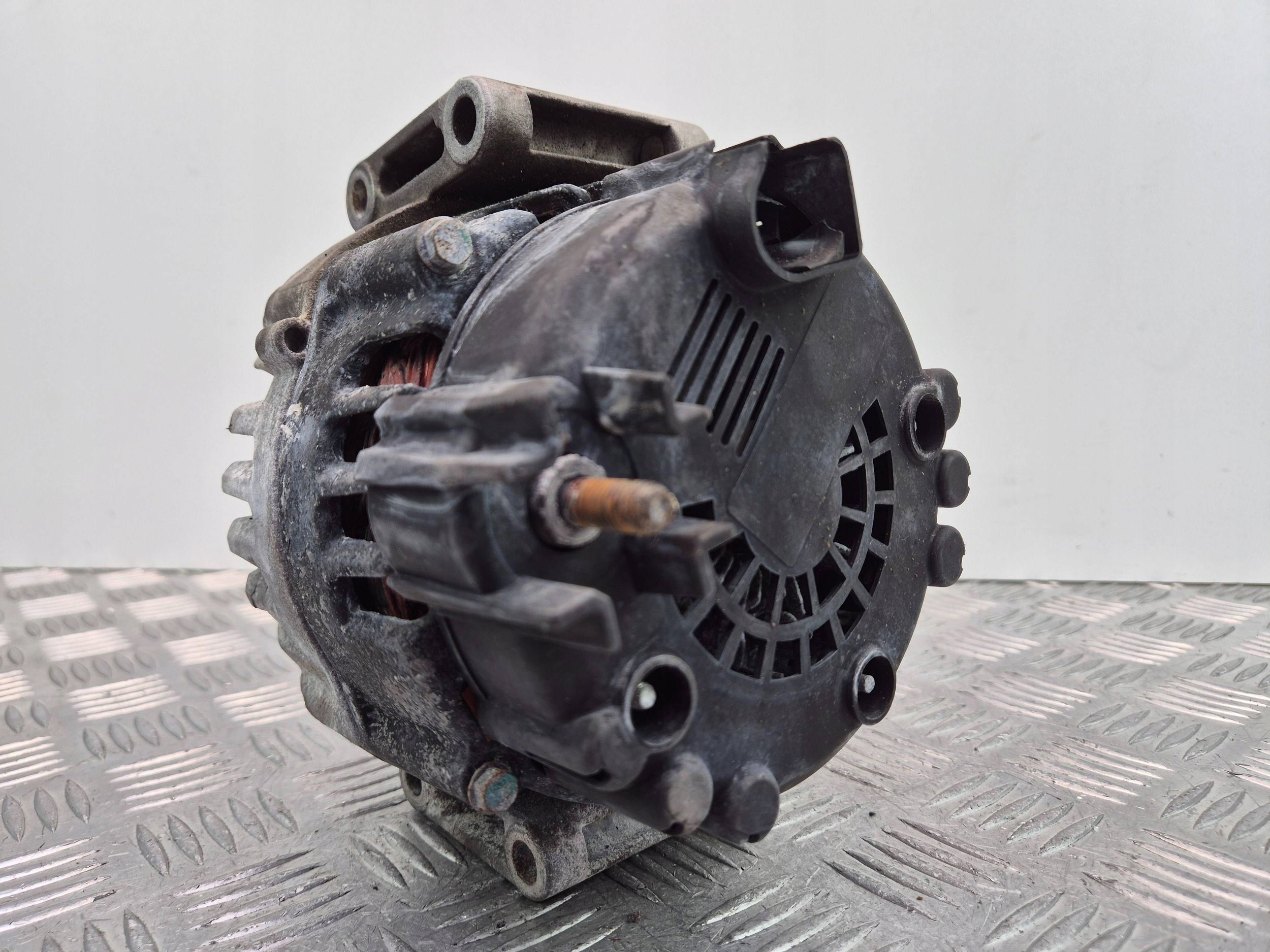 Mercedes ML500 W164 ALTERNATOR A0141540402