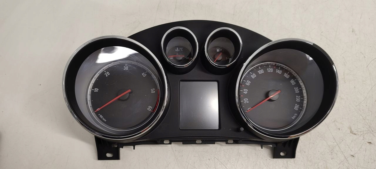 dials Opel Insignia A 2,0 CDTI kombi